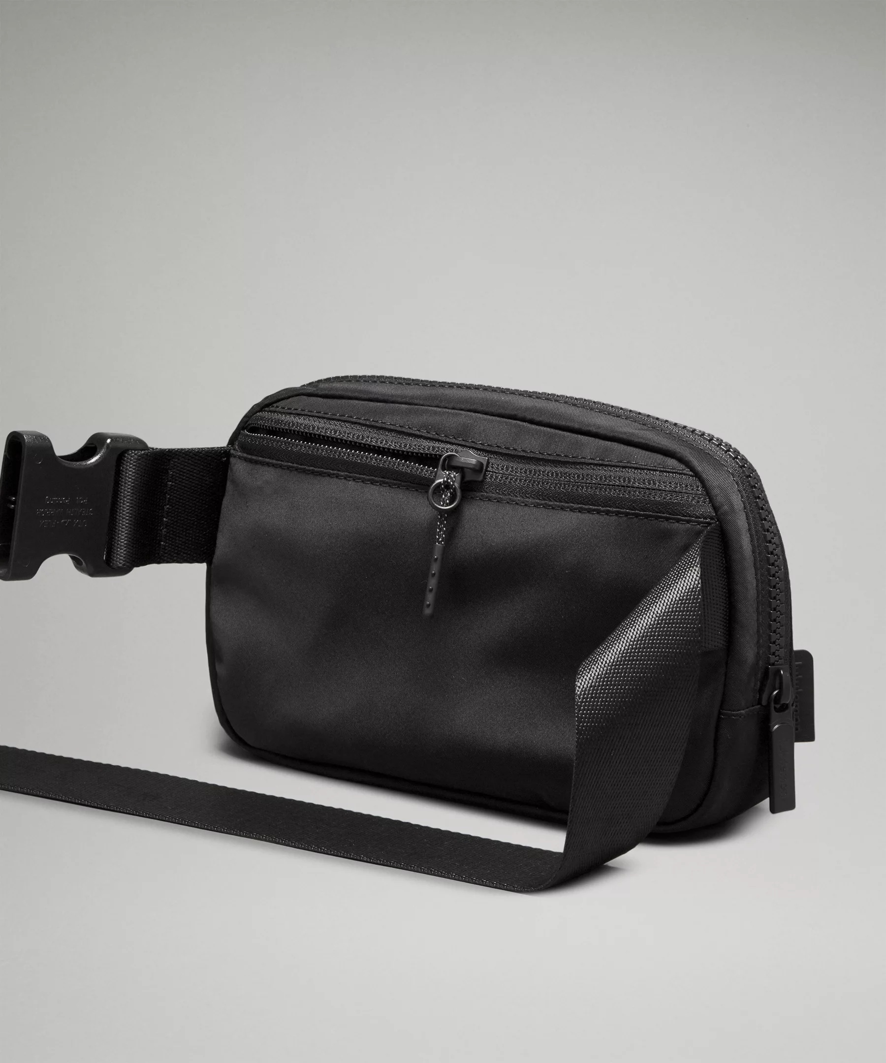 Everywhere Belt Bag with Long Strap 1L - 4