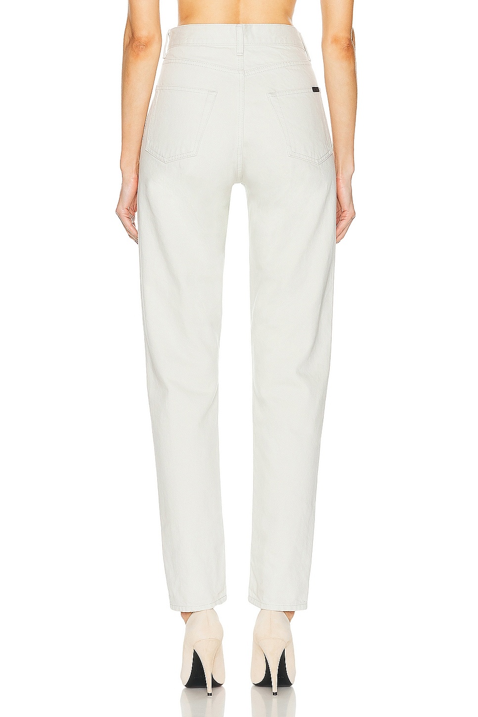 Straight Leg Slim Fit - 3