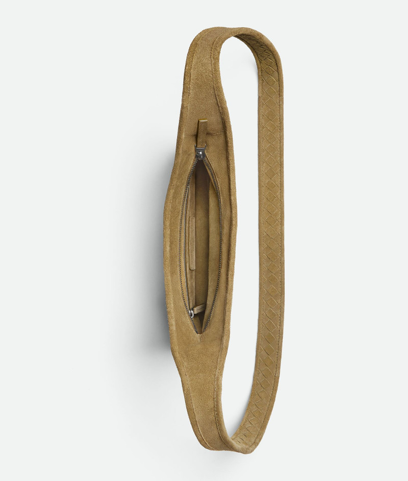 Bottega Veneta Small Veneto outlook