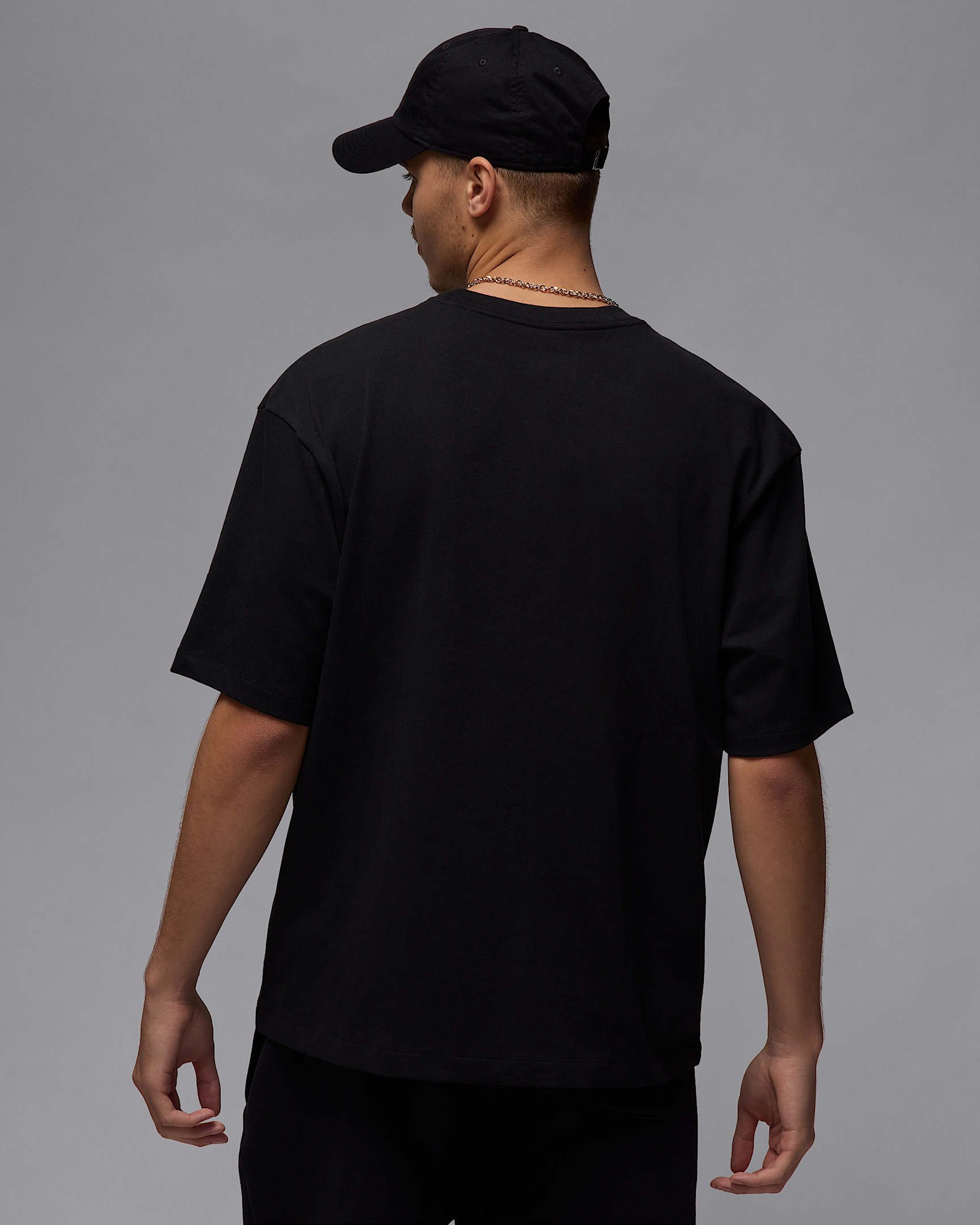 Jordan Flight Essentials Men's Oversized T-Shirt - 2