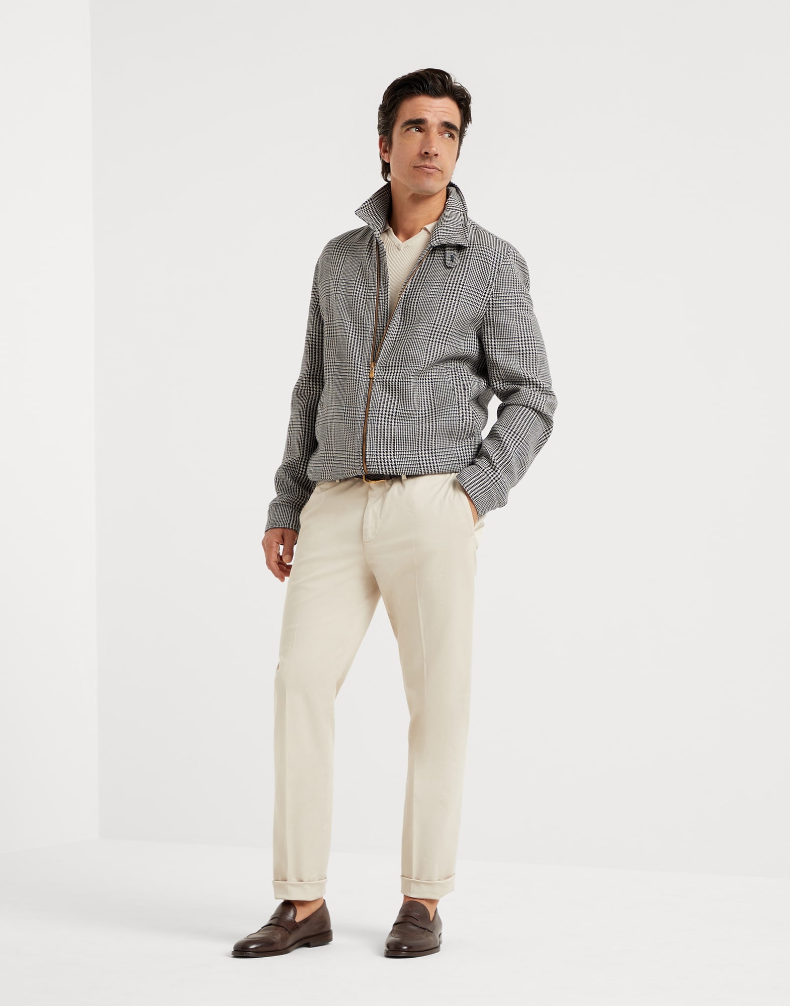 Garment-dyed Italian fit trousers in American Pima comfort cotton gabardine - 4