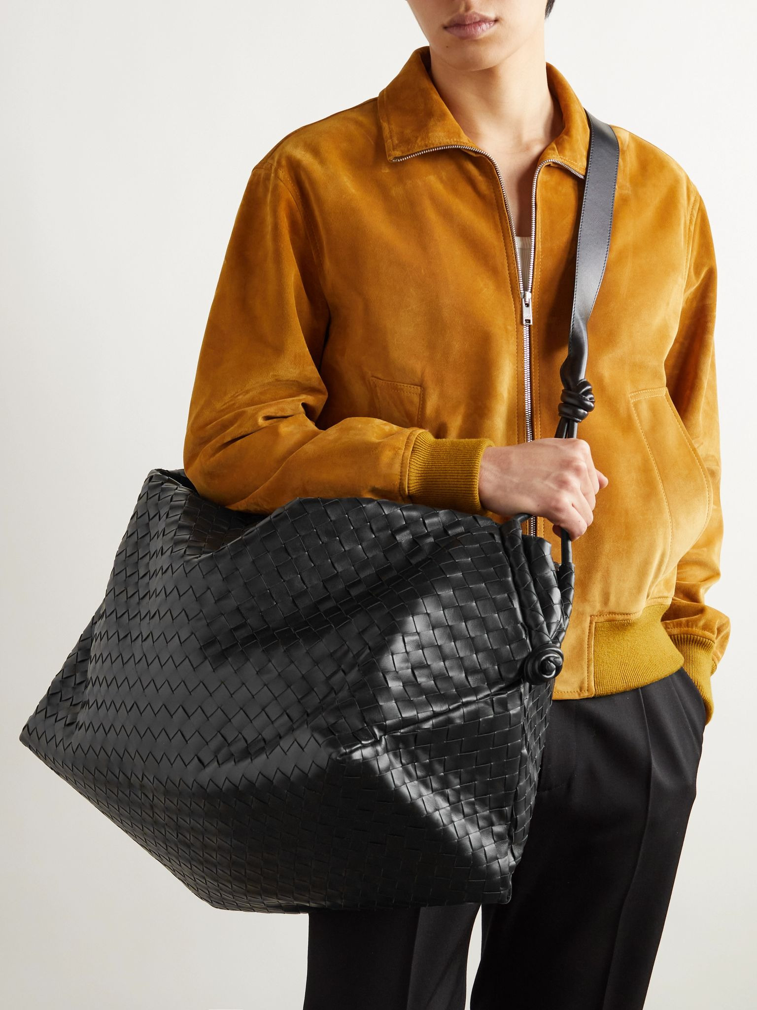 Intrecciato Leather Holdall Black - 2