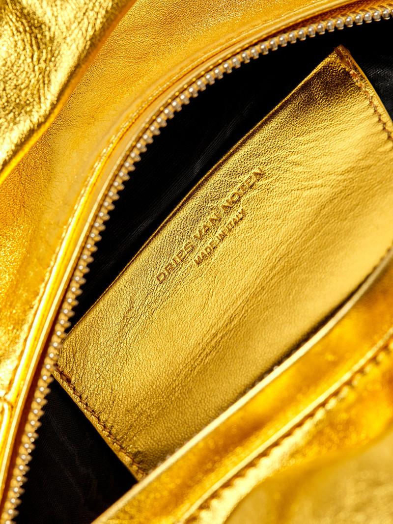 SMALL METALLIC TOTE 4