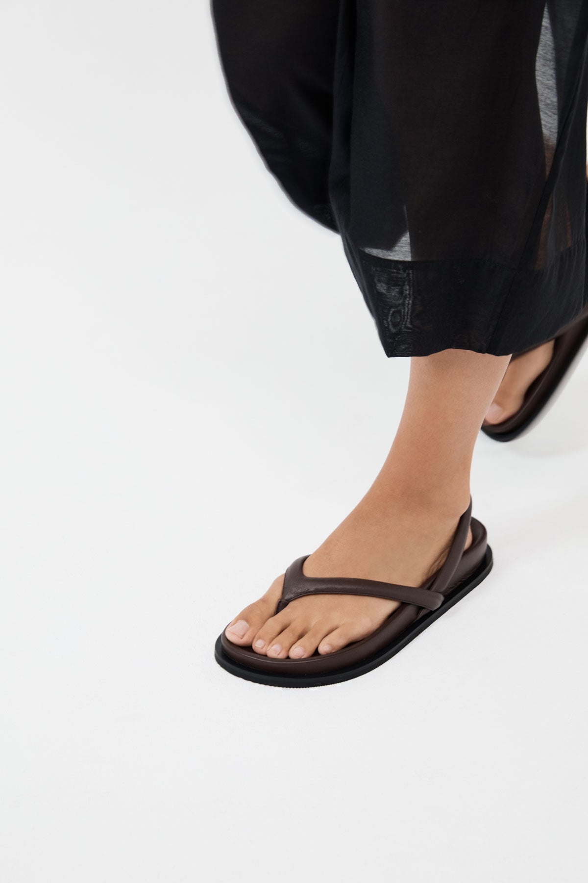 Sling Back Thong Sandal - Chocolate - 5