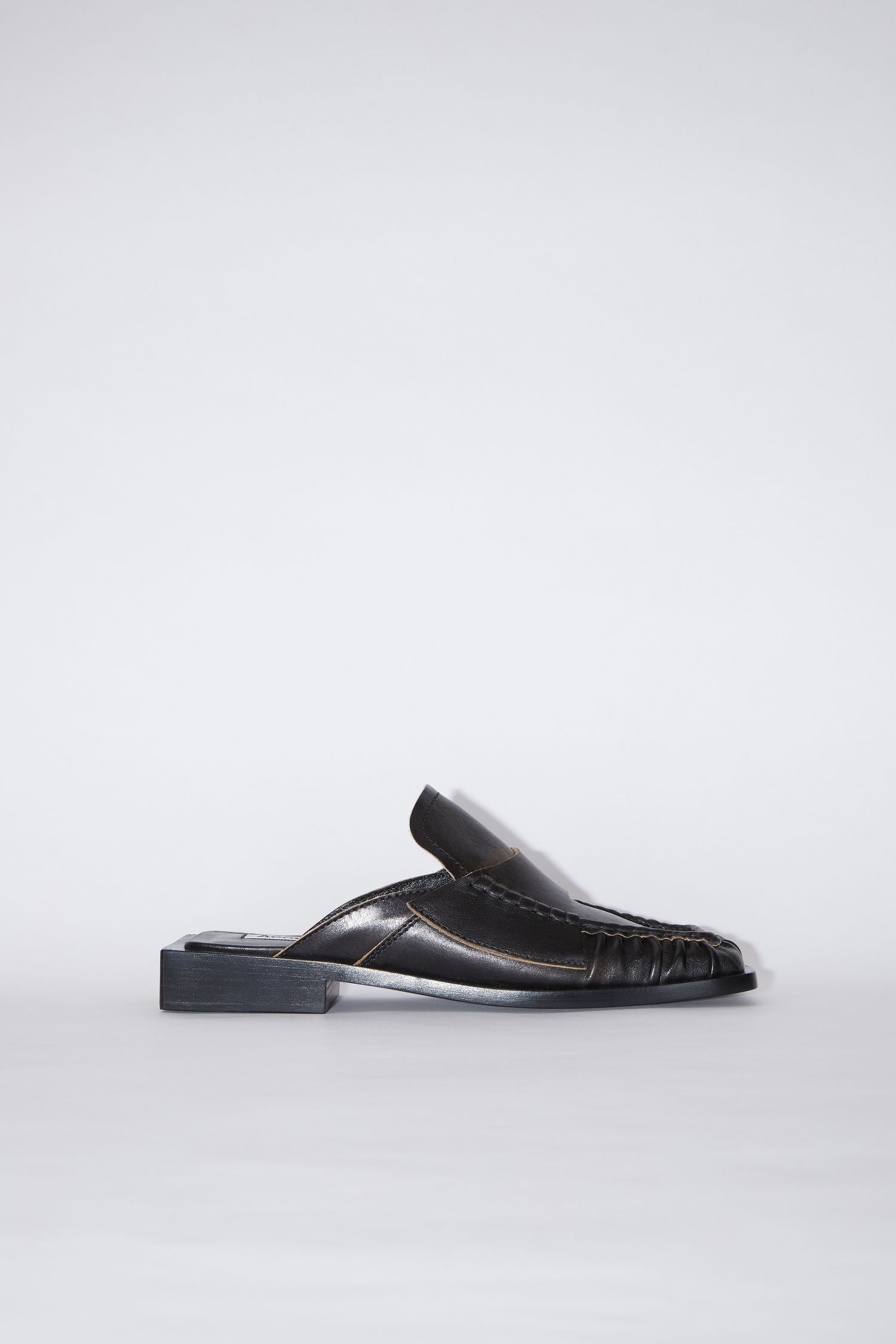 Square toe mules - Black - 1