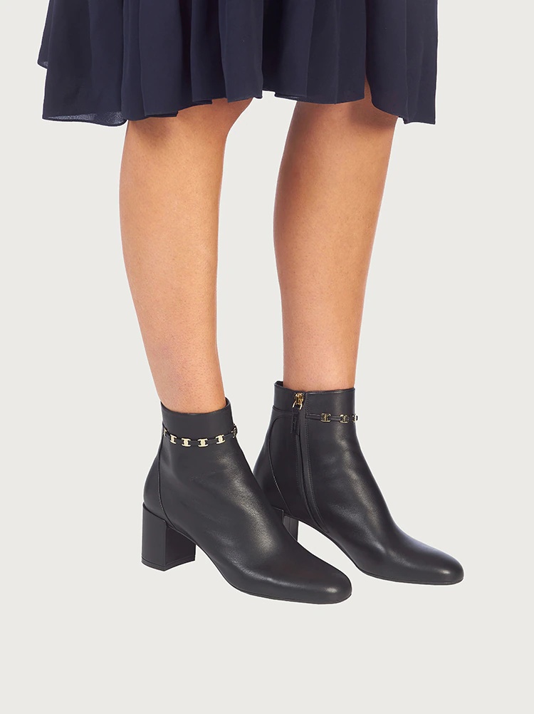 VARA CHAIN ANKLE BOOT - 5