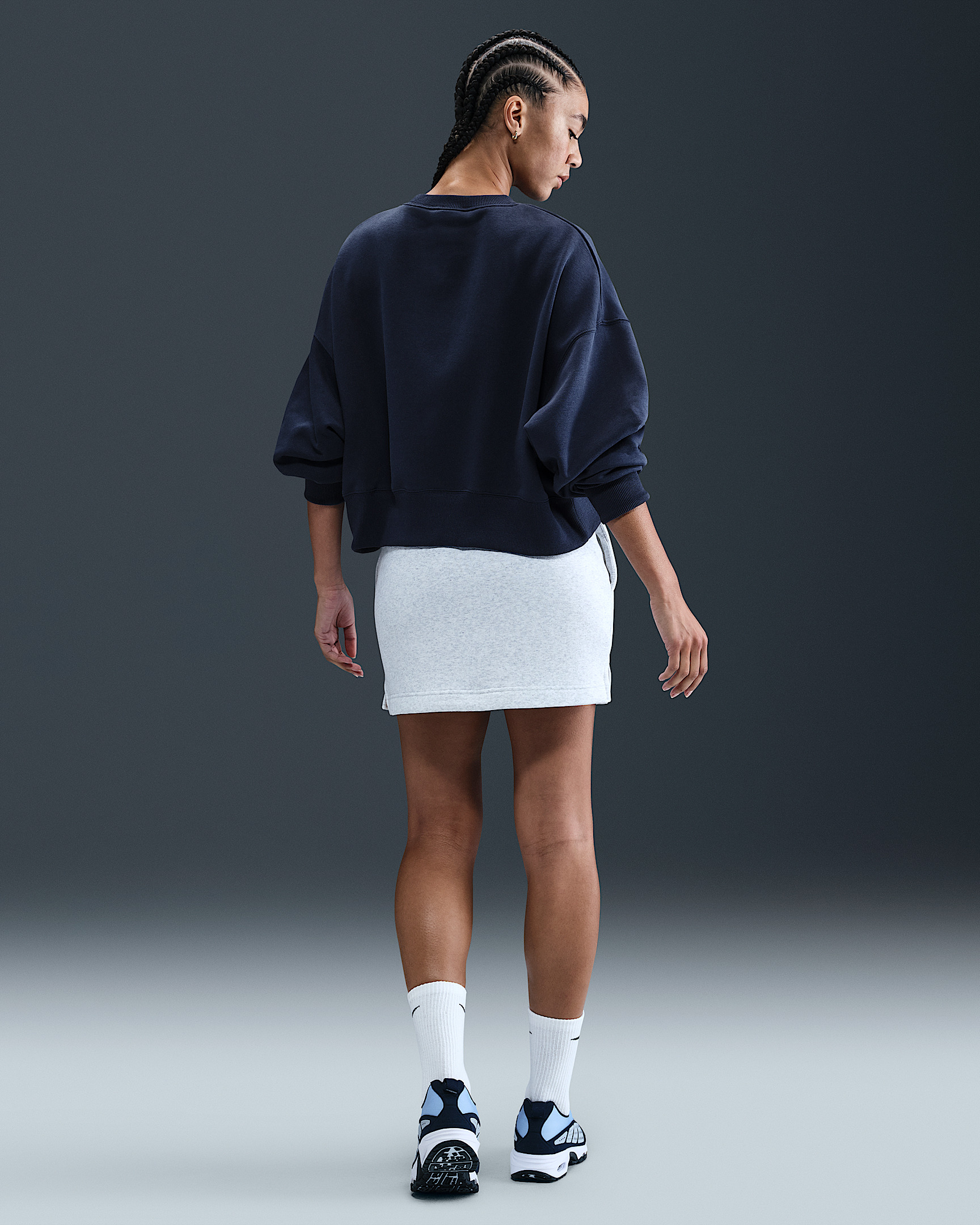 Nike Sportswear Phoenix Fleece Women's Over-Oversized Crew-Neck Sweatshirt - 5