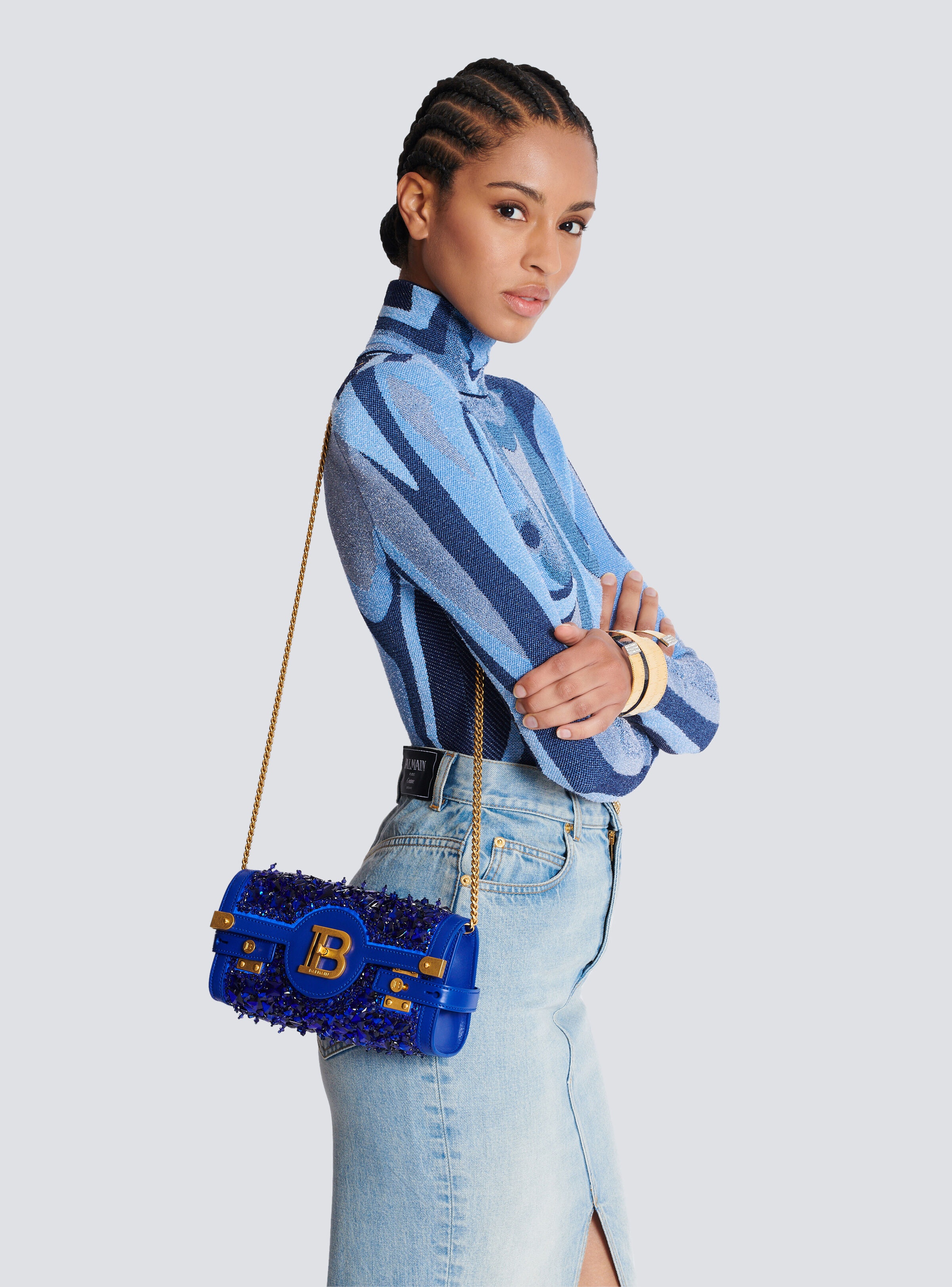B-Buzz Pouch 23 in leather and embroidered satin - 8