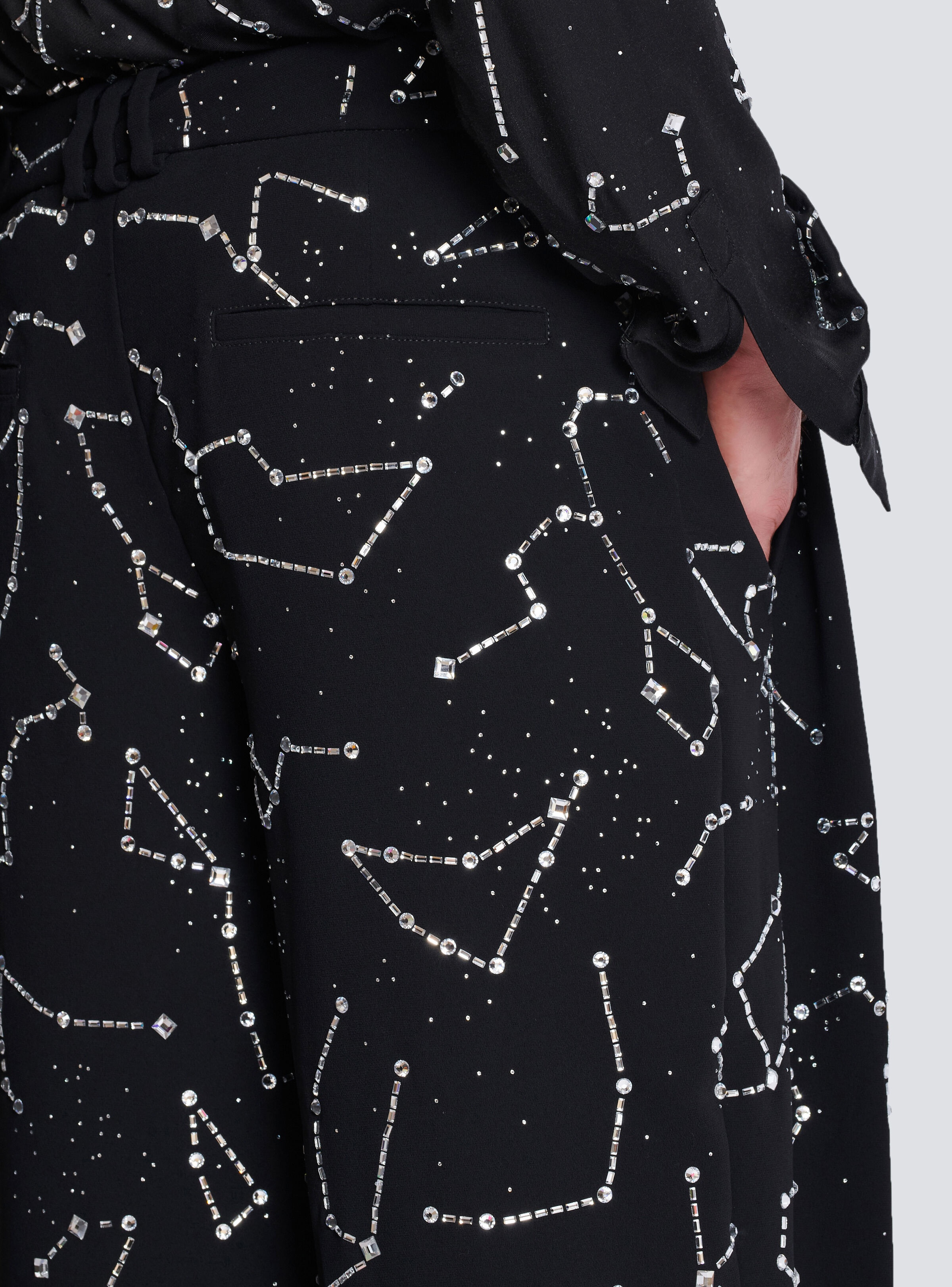 Crepe trousers with rhinestone Constellation motif - 6