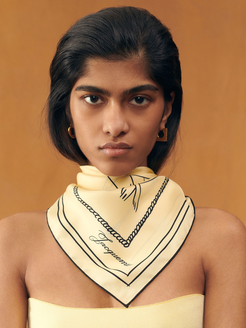 The Dalmatien scarf 6