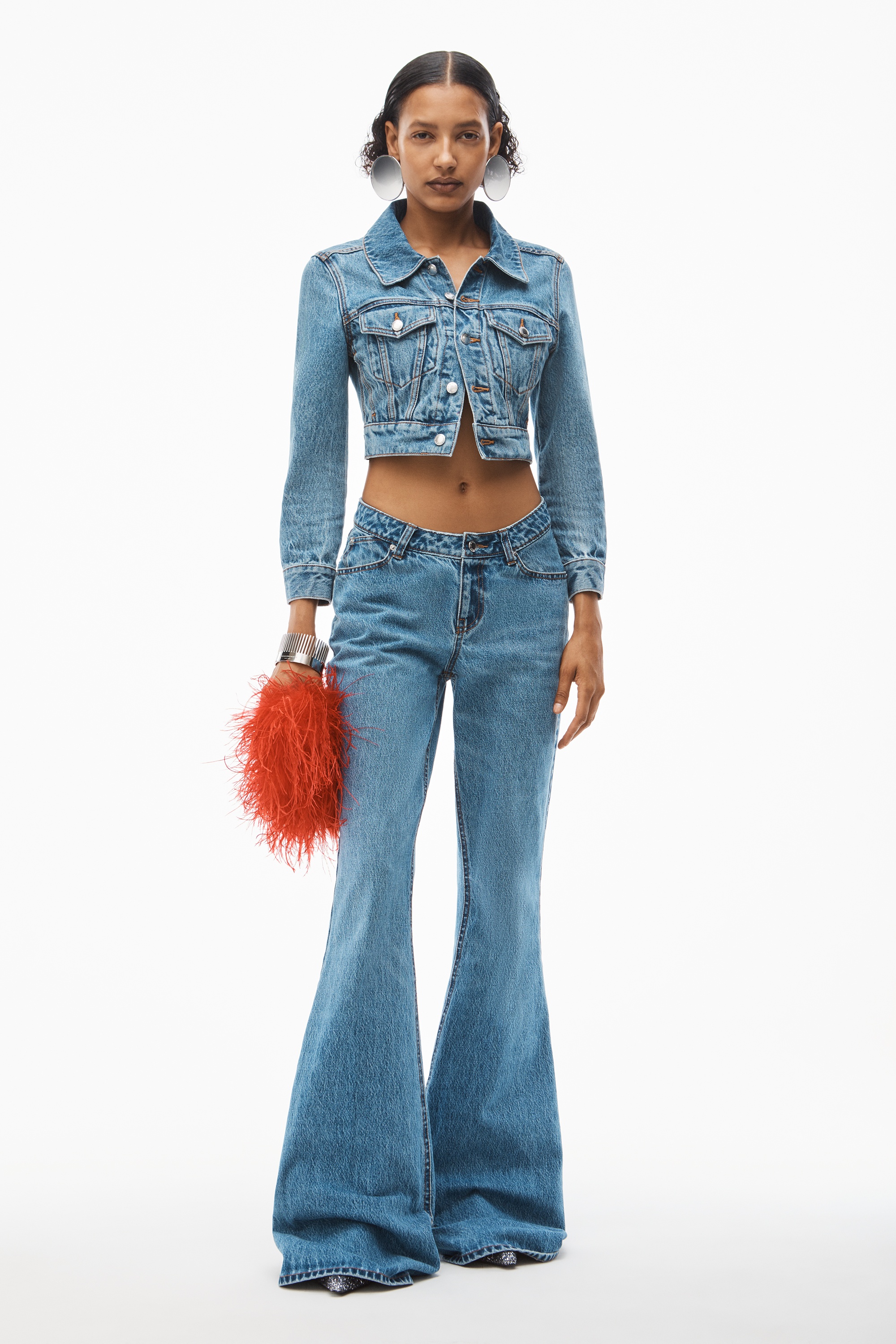 SCOOP FRONT FLARE JEAN IN DENIM - 2