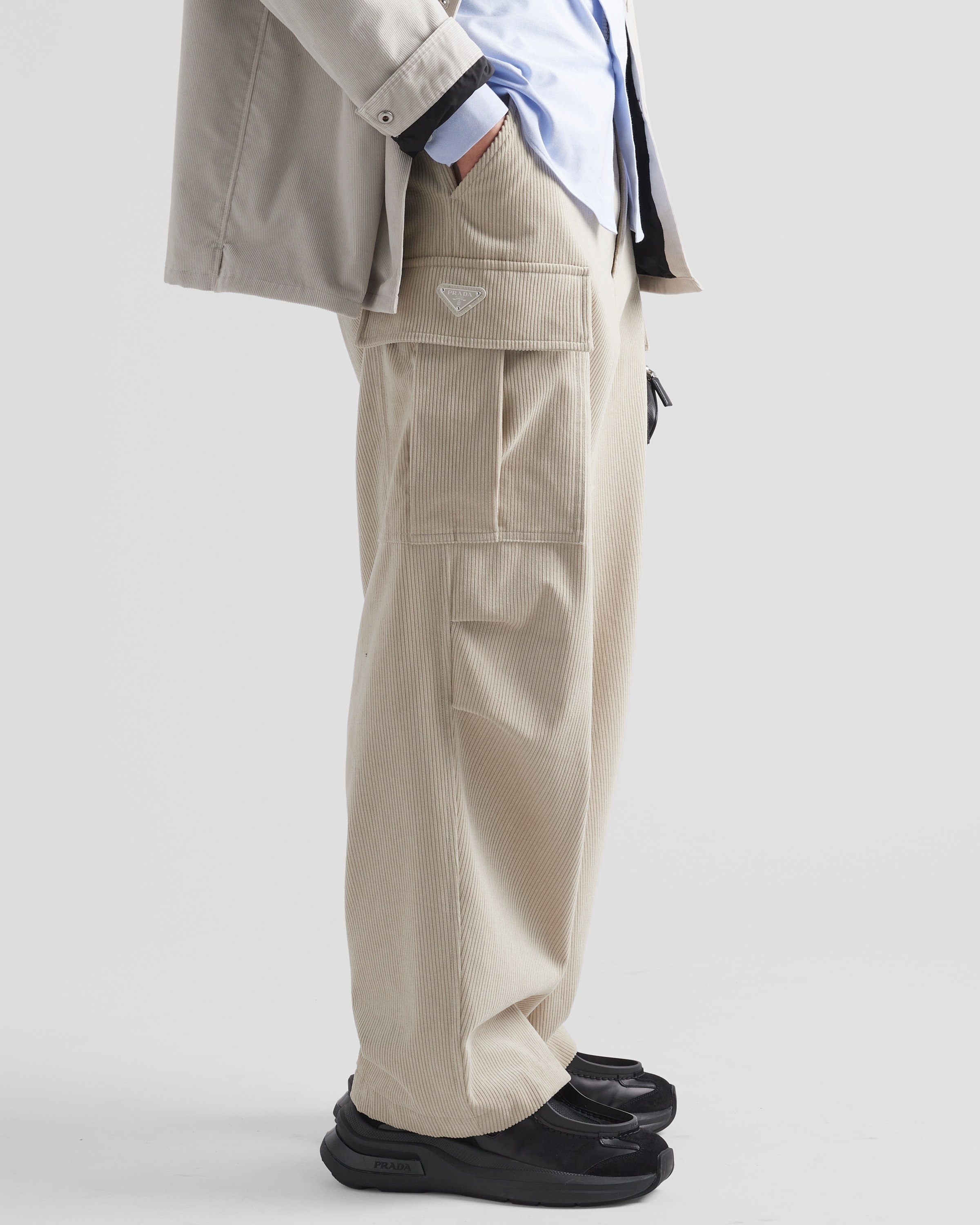 Pinwale corduroy pants - 3
