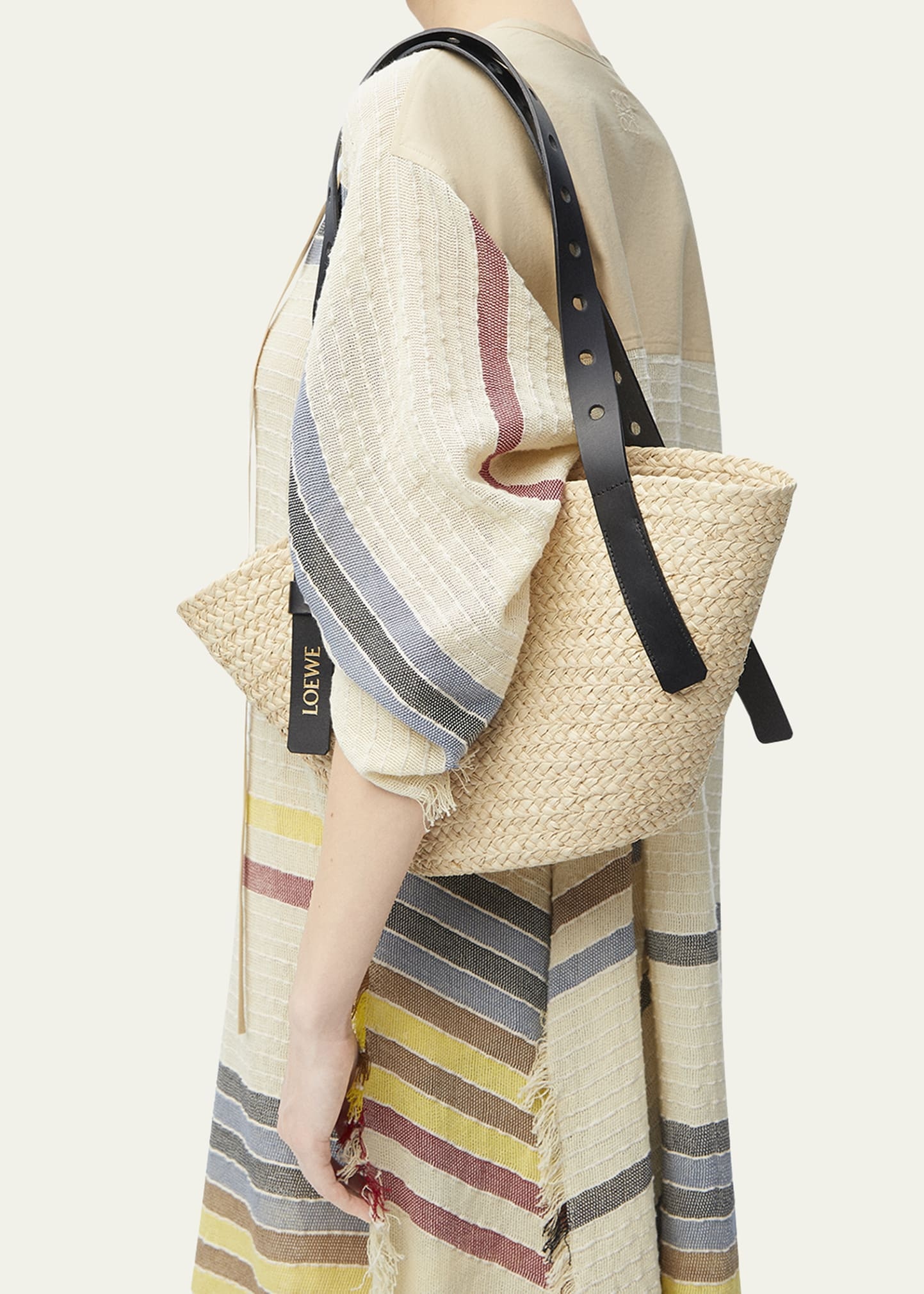Punch Hole Small Basket Shoulder Bag in Raffia - 2