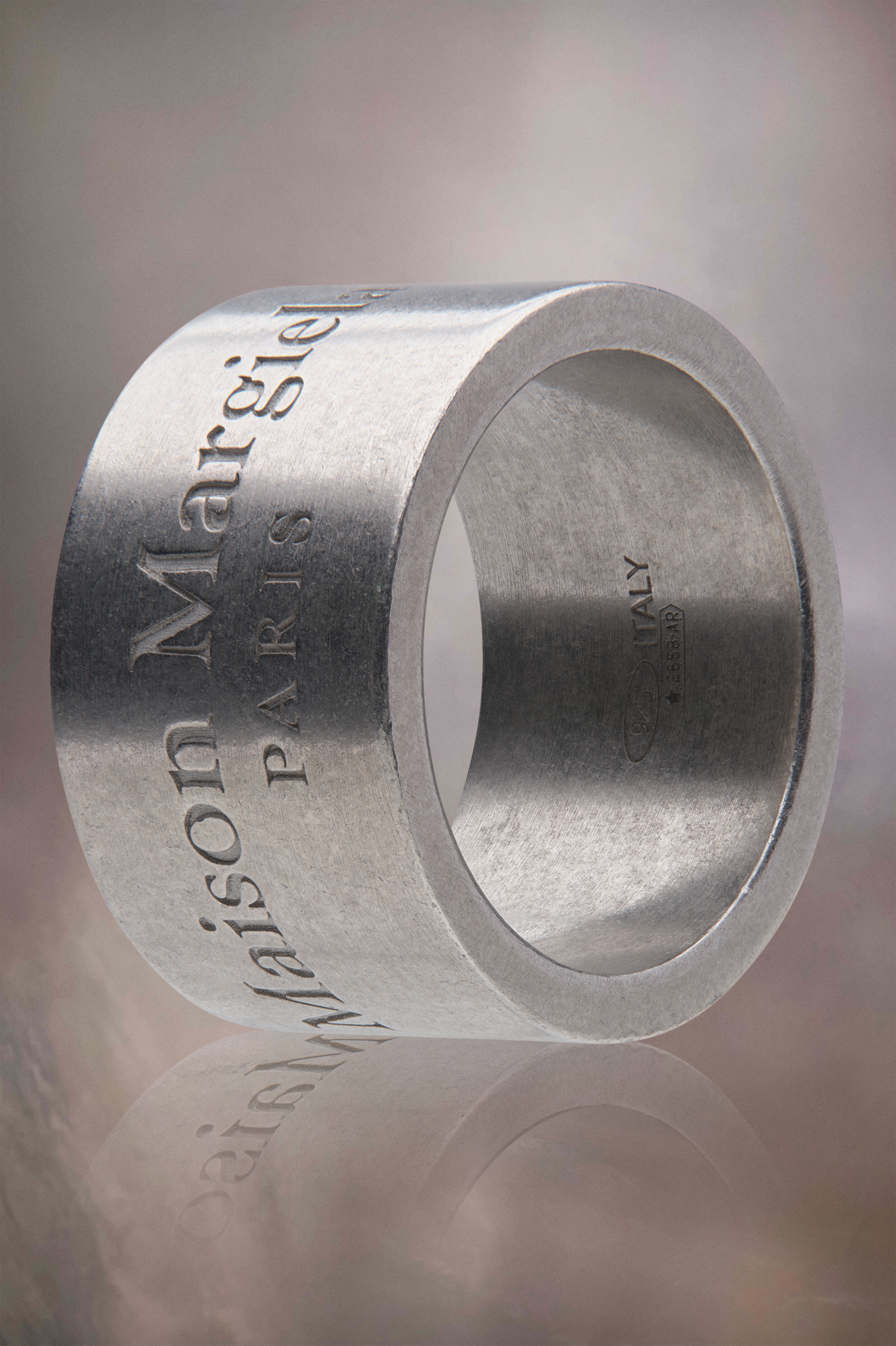 Logo ring - 3