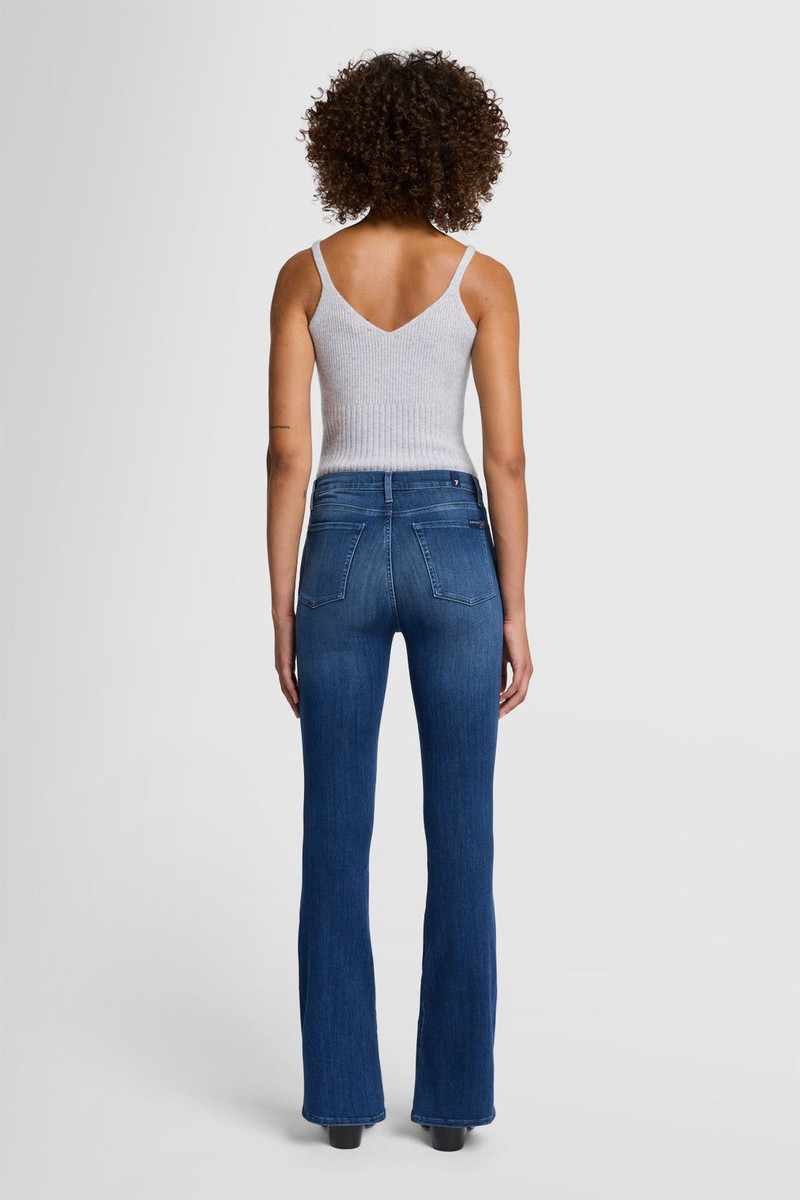ALI in Slim Illusion 4