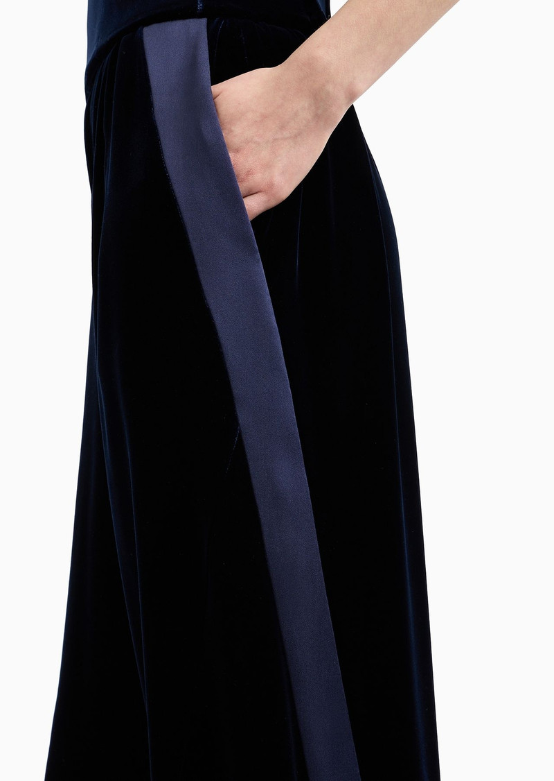 Straight-cut velvet trousers 5