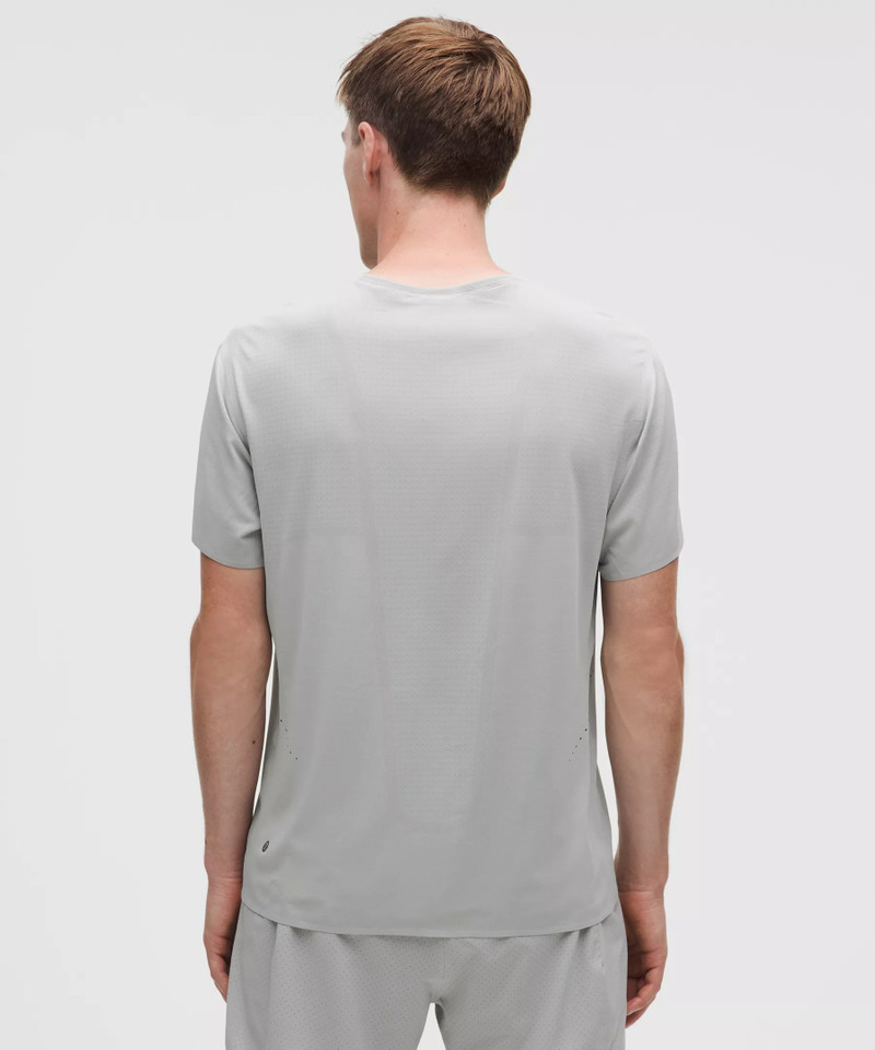 Fast and Free Short-Sleeve Shirt 3