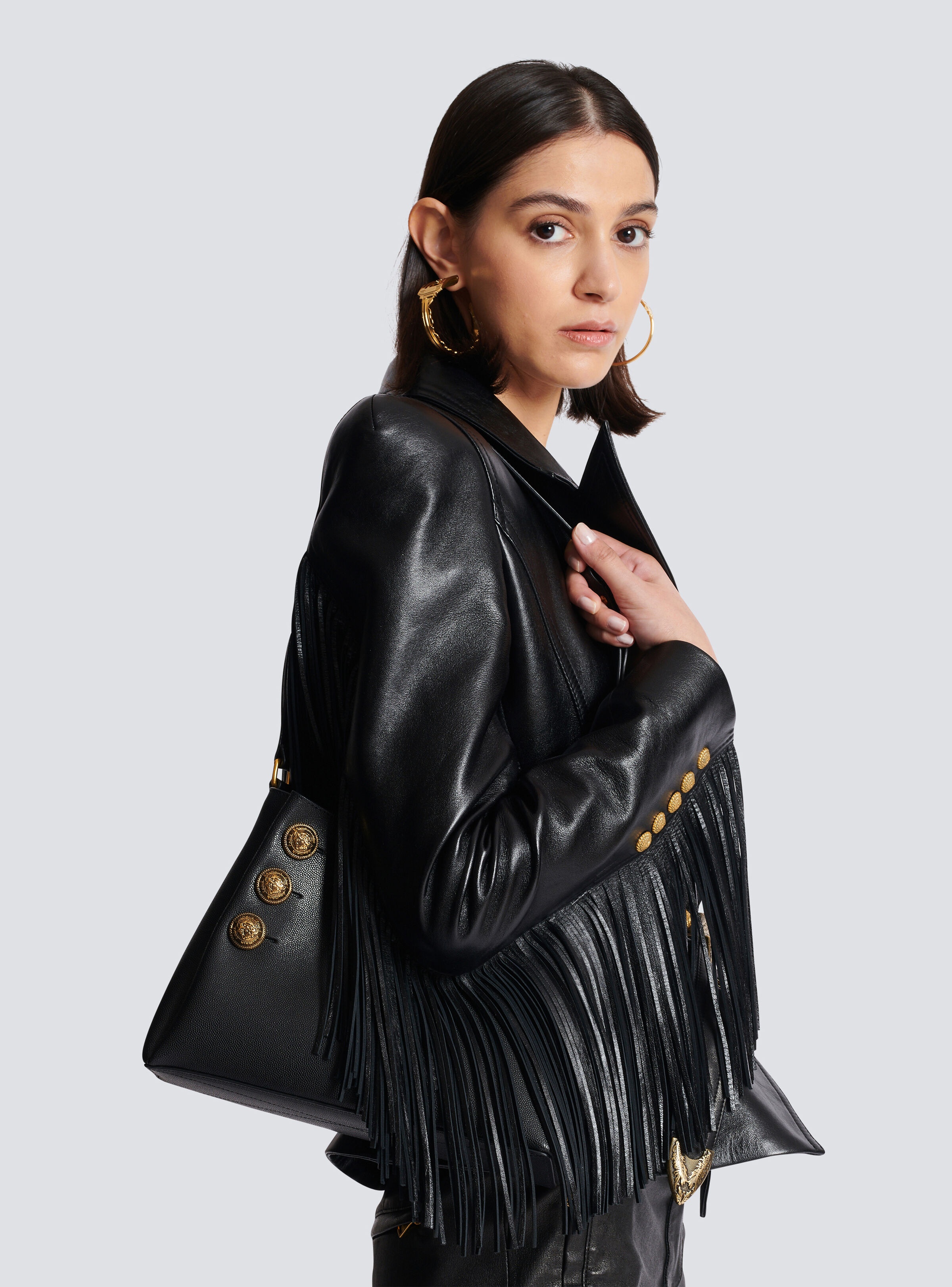 Emblème handbag in grained leather - 8