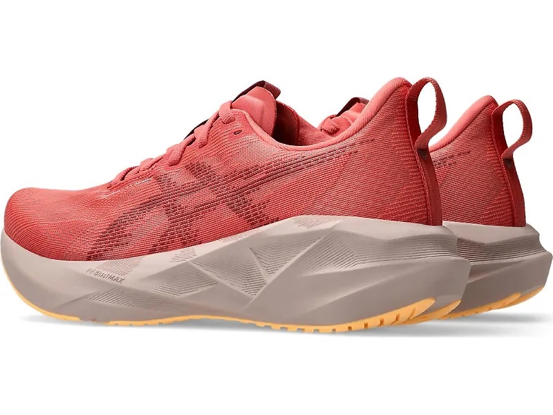 ASICS Novablast 5 - 4