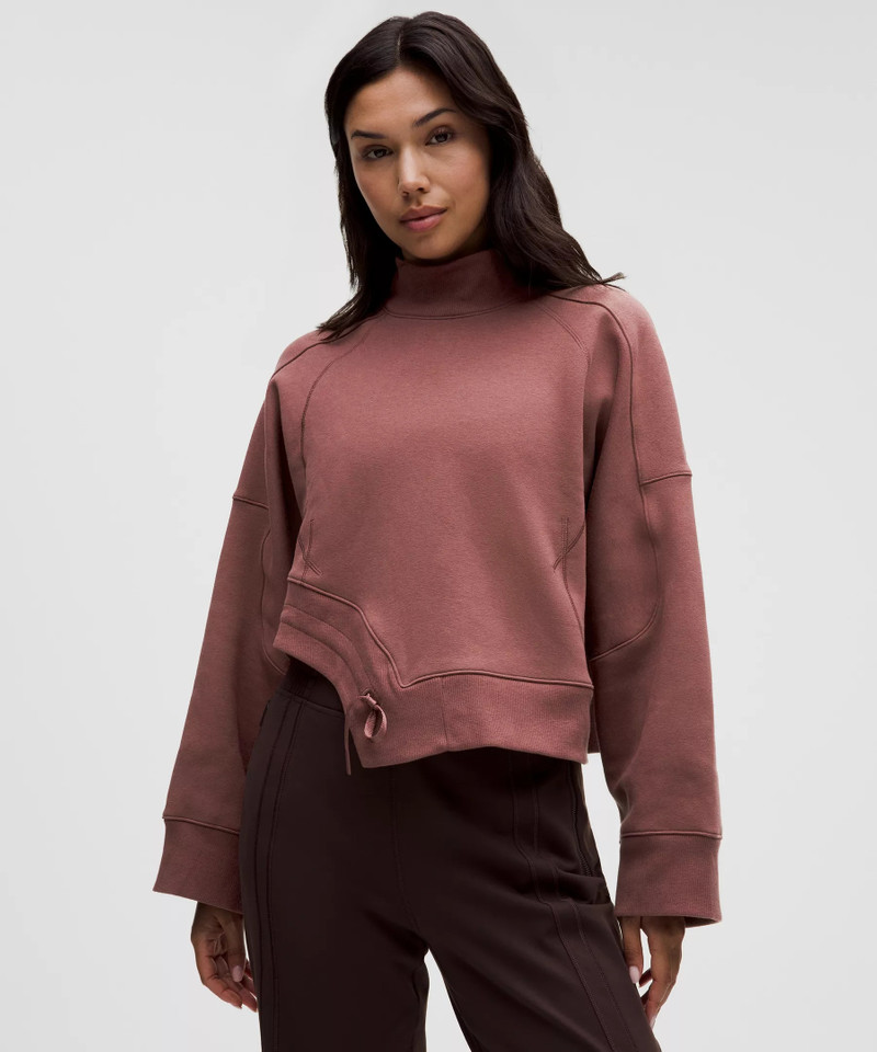 Plush Fleece Curved Hem Pullover 1