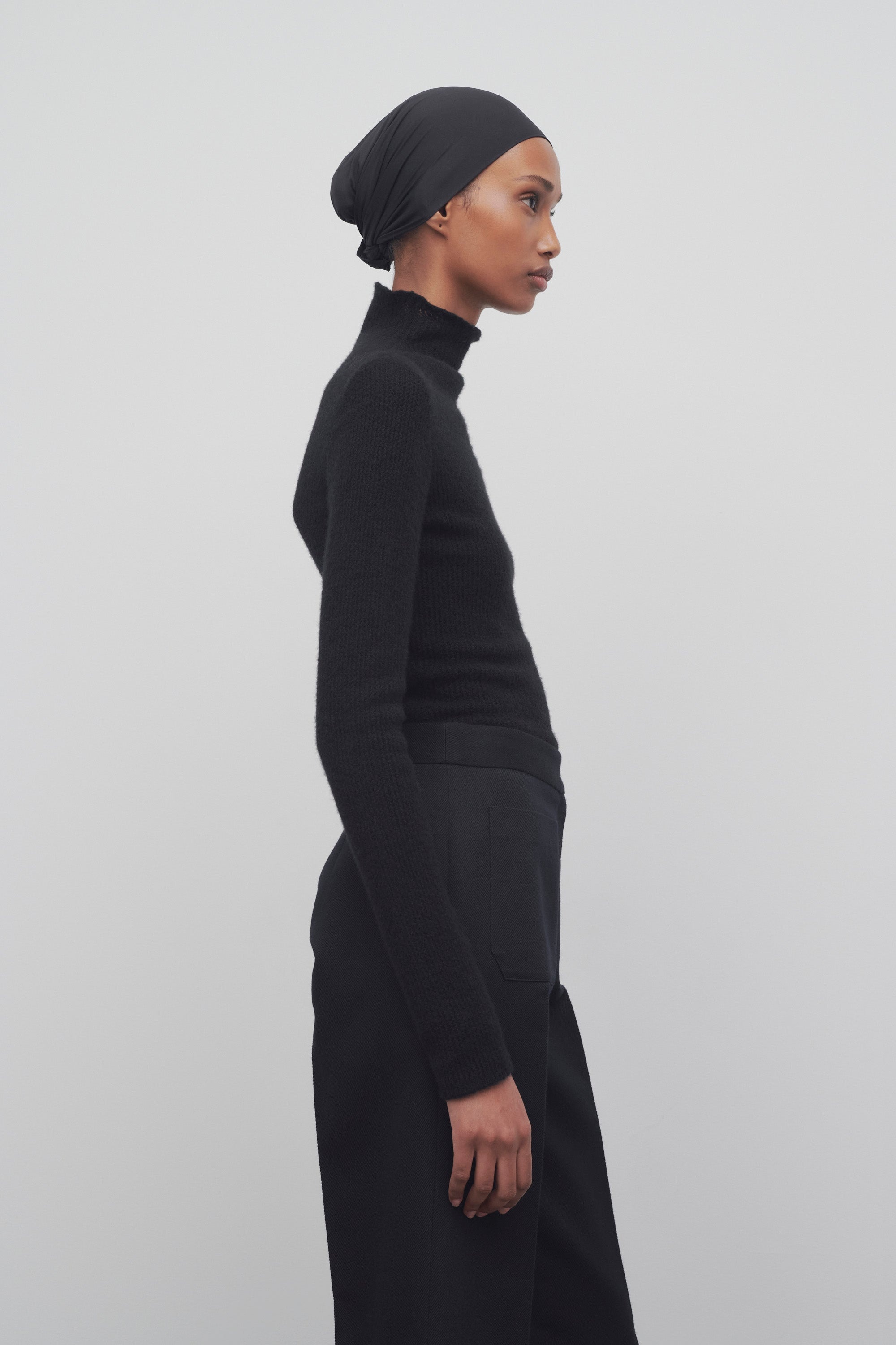 Hurly Turtleneck in Cashmere and Silk - 4