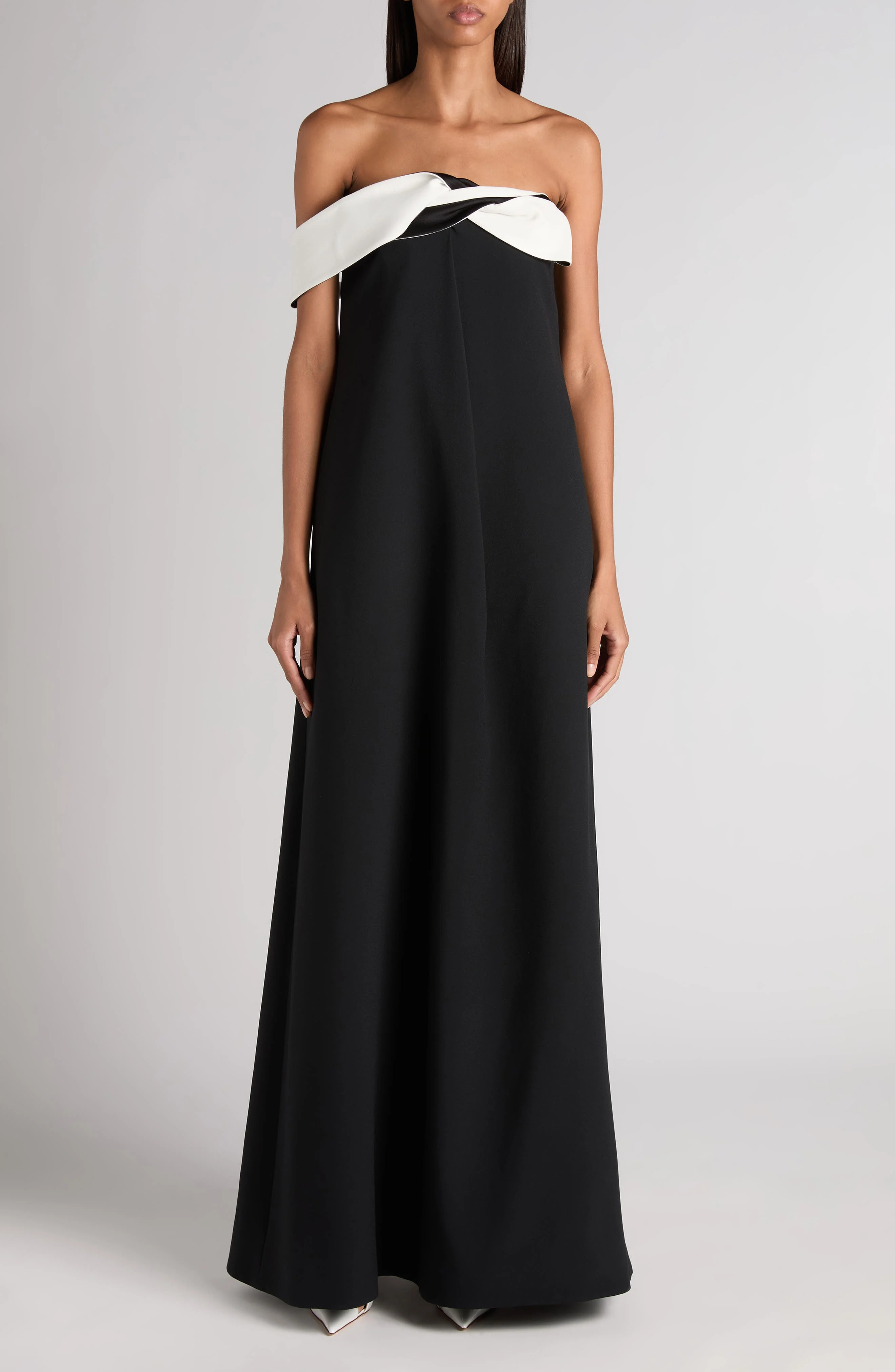 TOM FORD Contrast Draped Neck Crepe Gown in Black/Off White at Nordstrom - 1