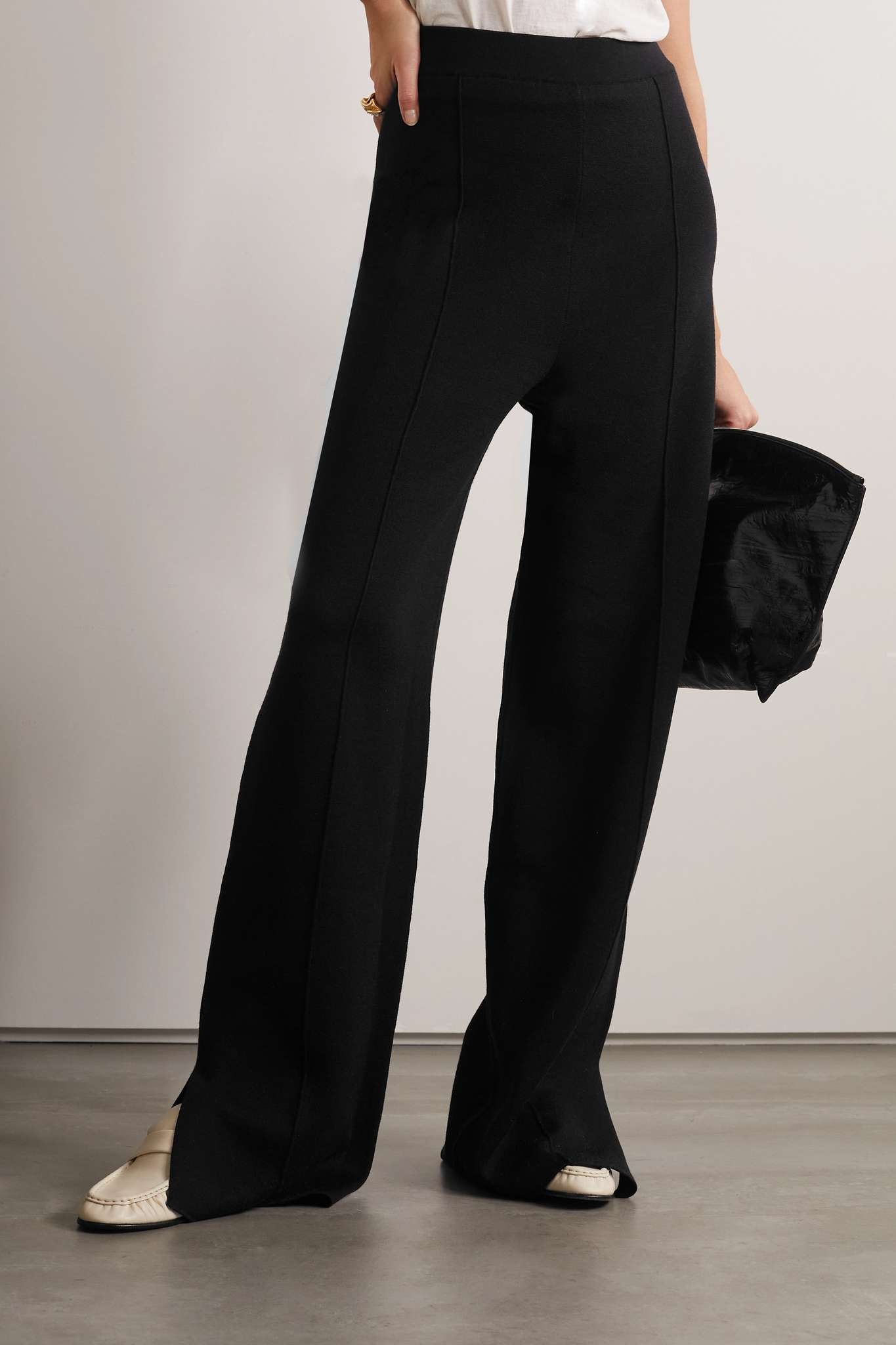 【関税&送料込】The Row Egle Single-Breasted Wool And Silk C Ferro Coat Black in Wool and Cashmere – The Row