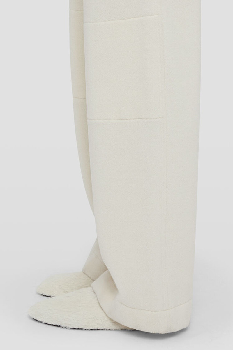 Jil Sander Slippers outlook