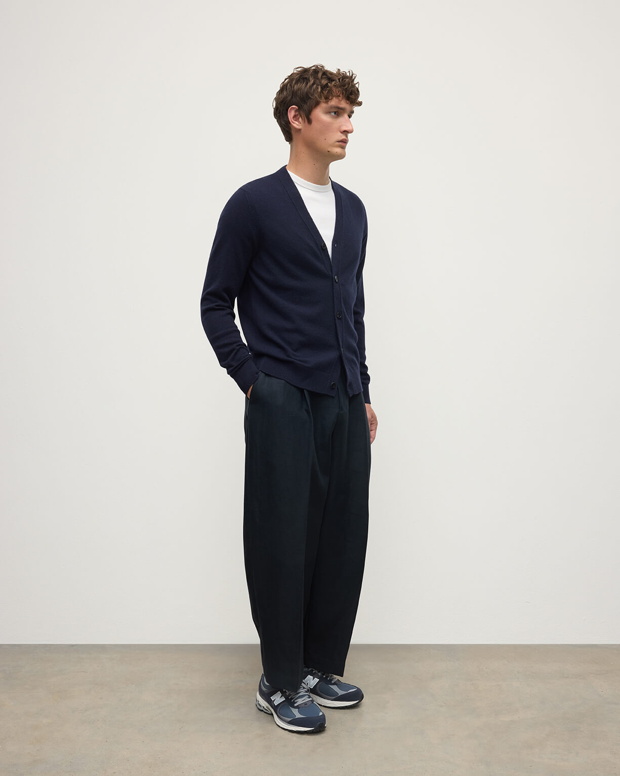 Classic Cashmere Navy Cardigan - 3