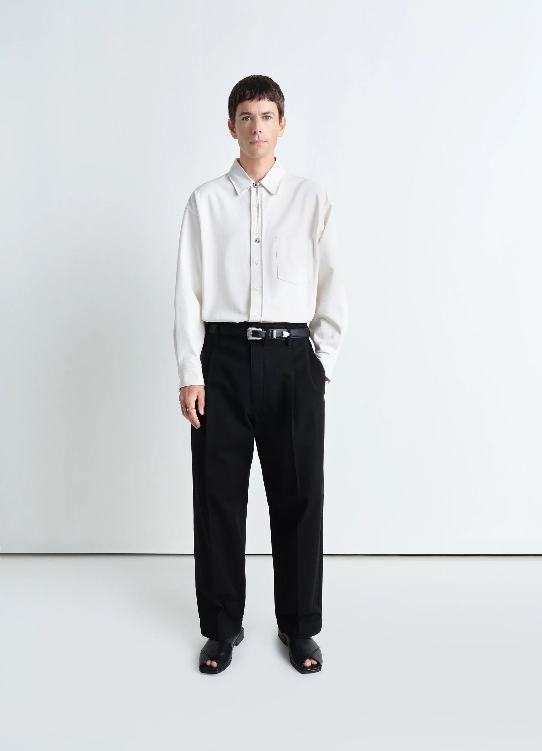 PLEATED CARROT PANTS - 2