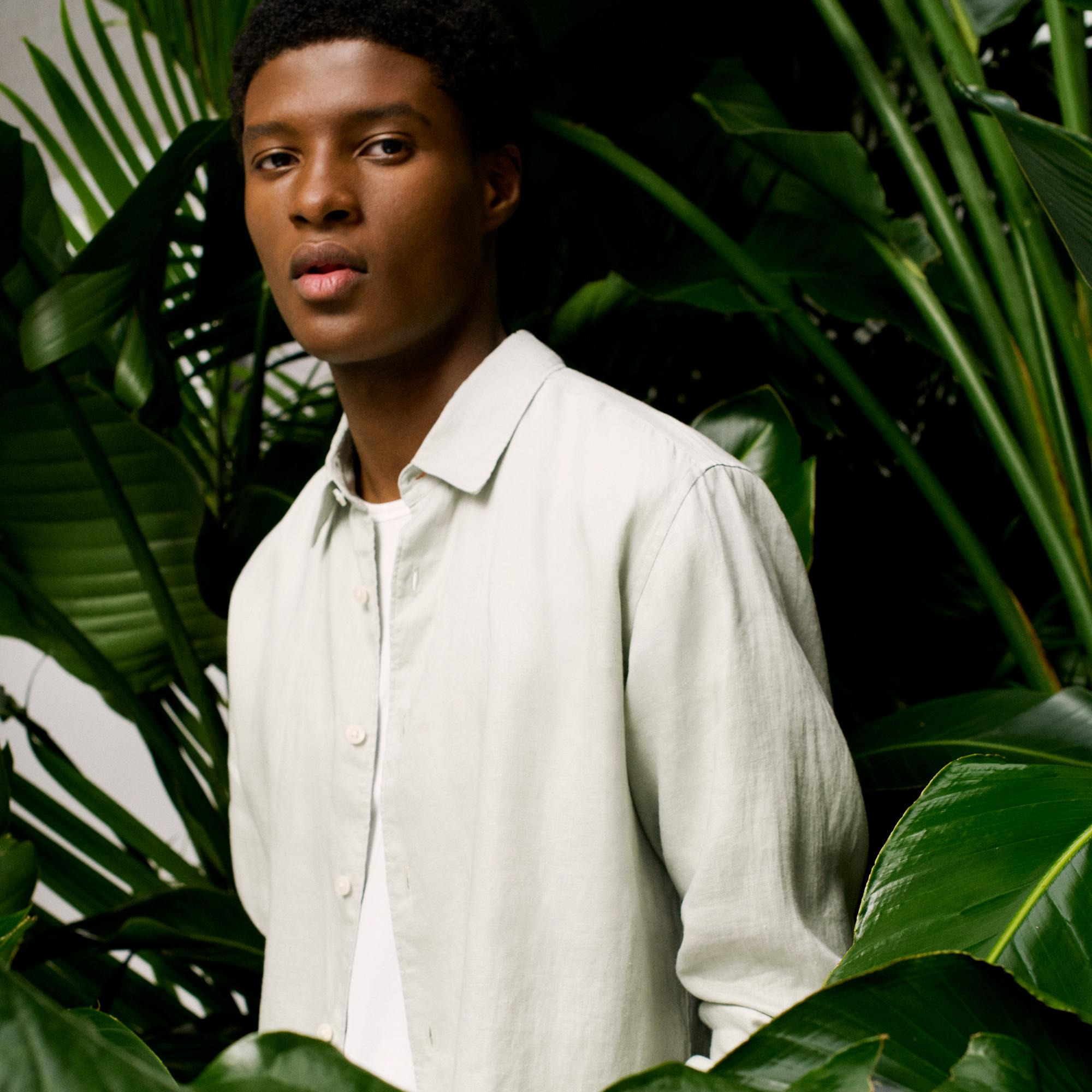 Irving Shirt in Relaxed Linen - 8