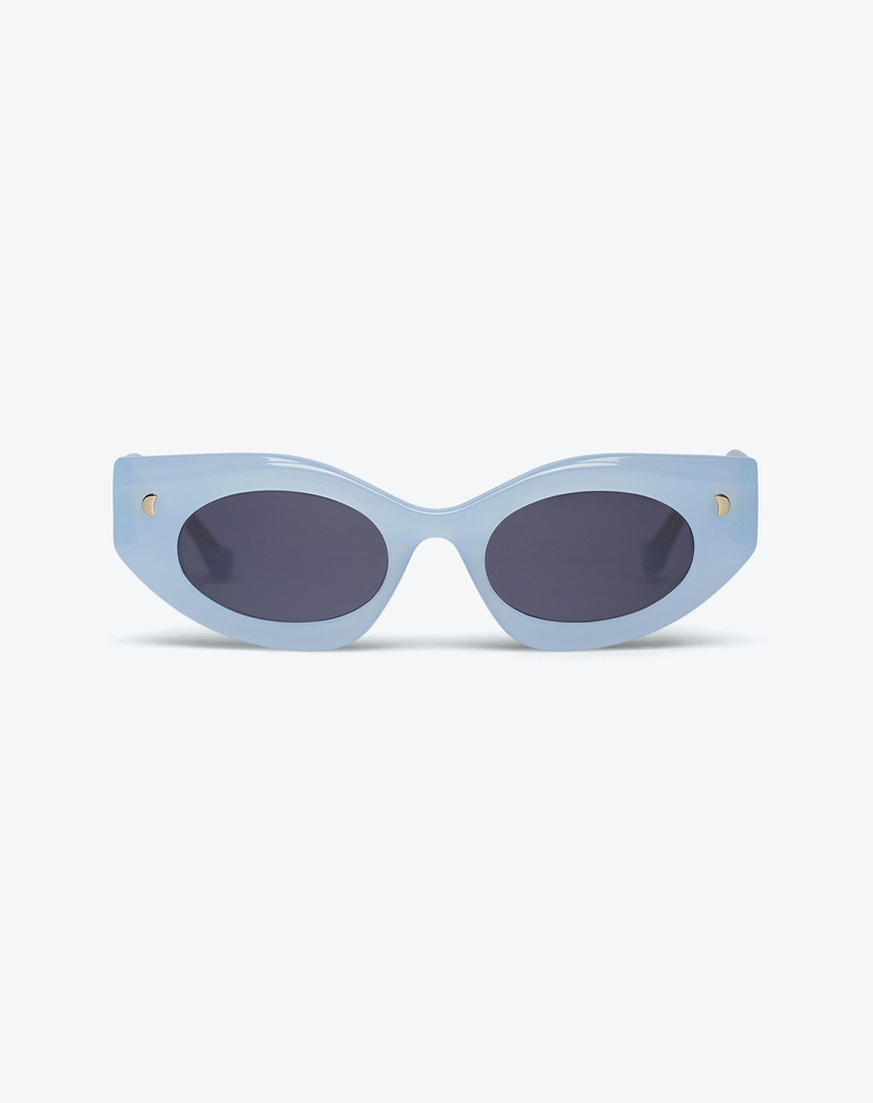 Nanushka LEONIE - Bio-plastic oval sunglasses - Blue outlook