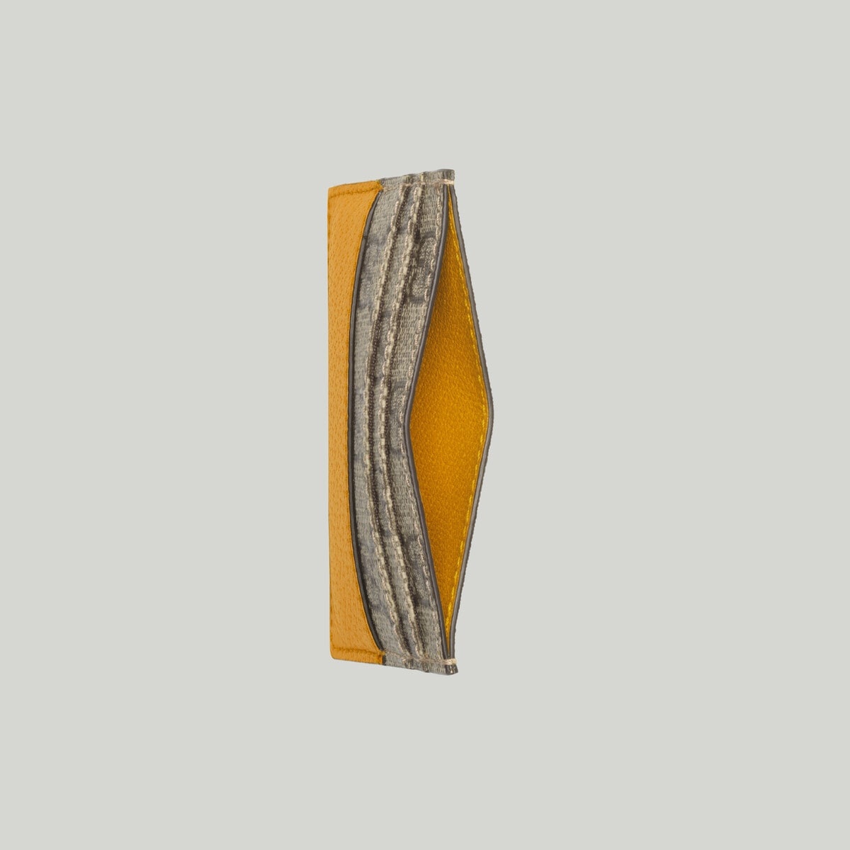 Card case with cut-out Interlocking G - 2