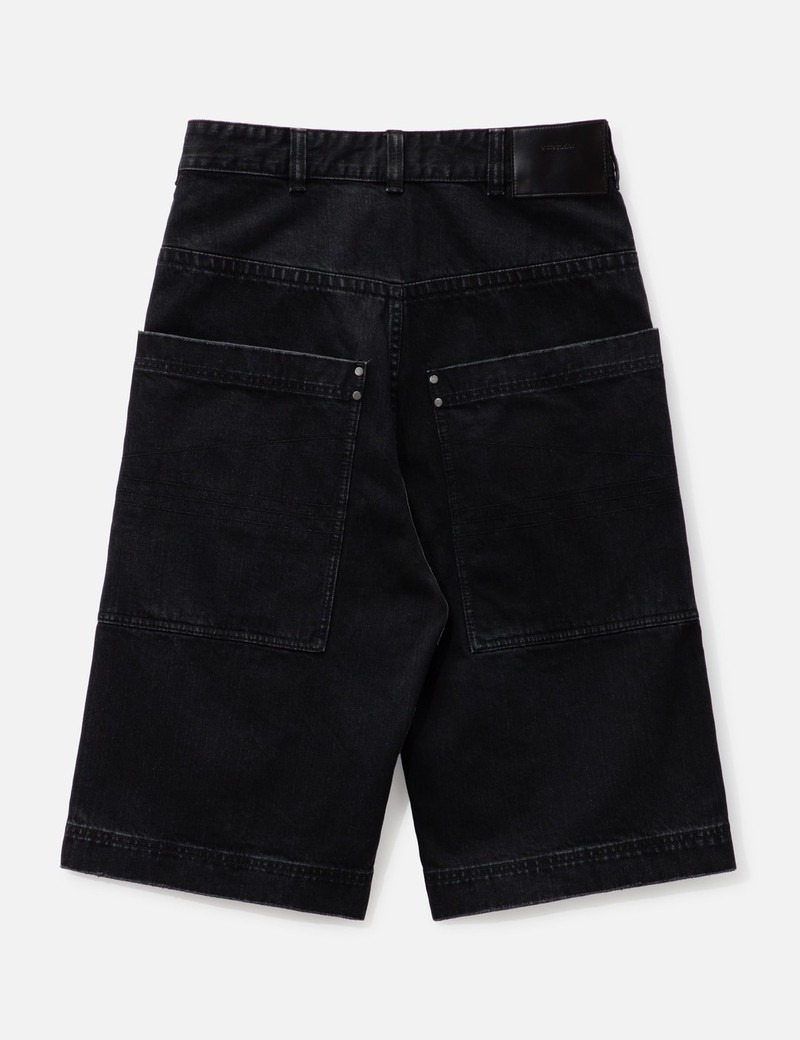 entire studios D-SHORTS outlook