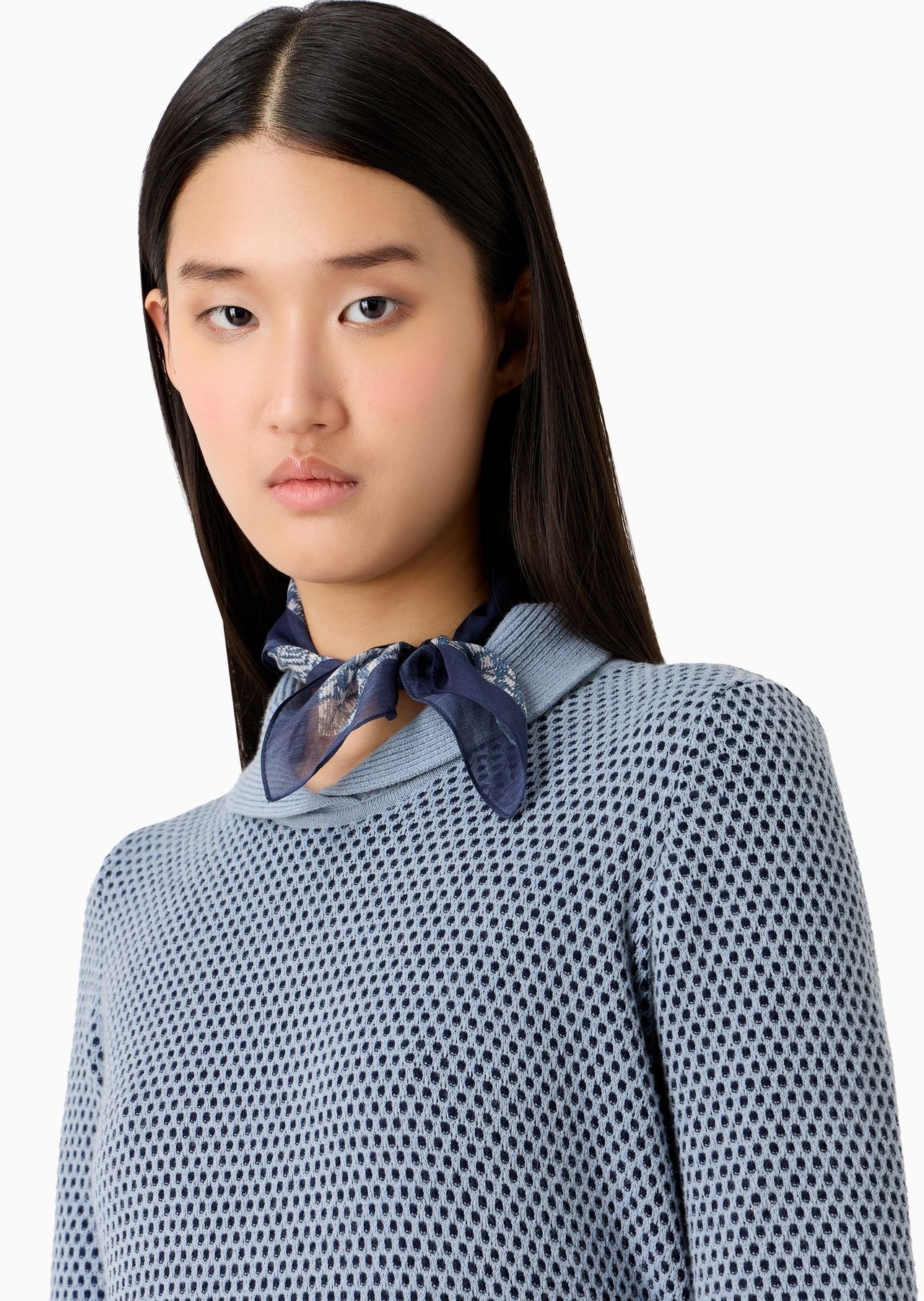 Icon two-tone jumper with a jacquard op-art motif - 5