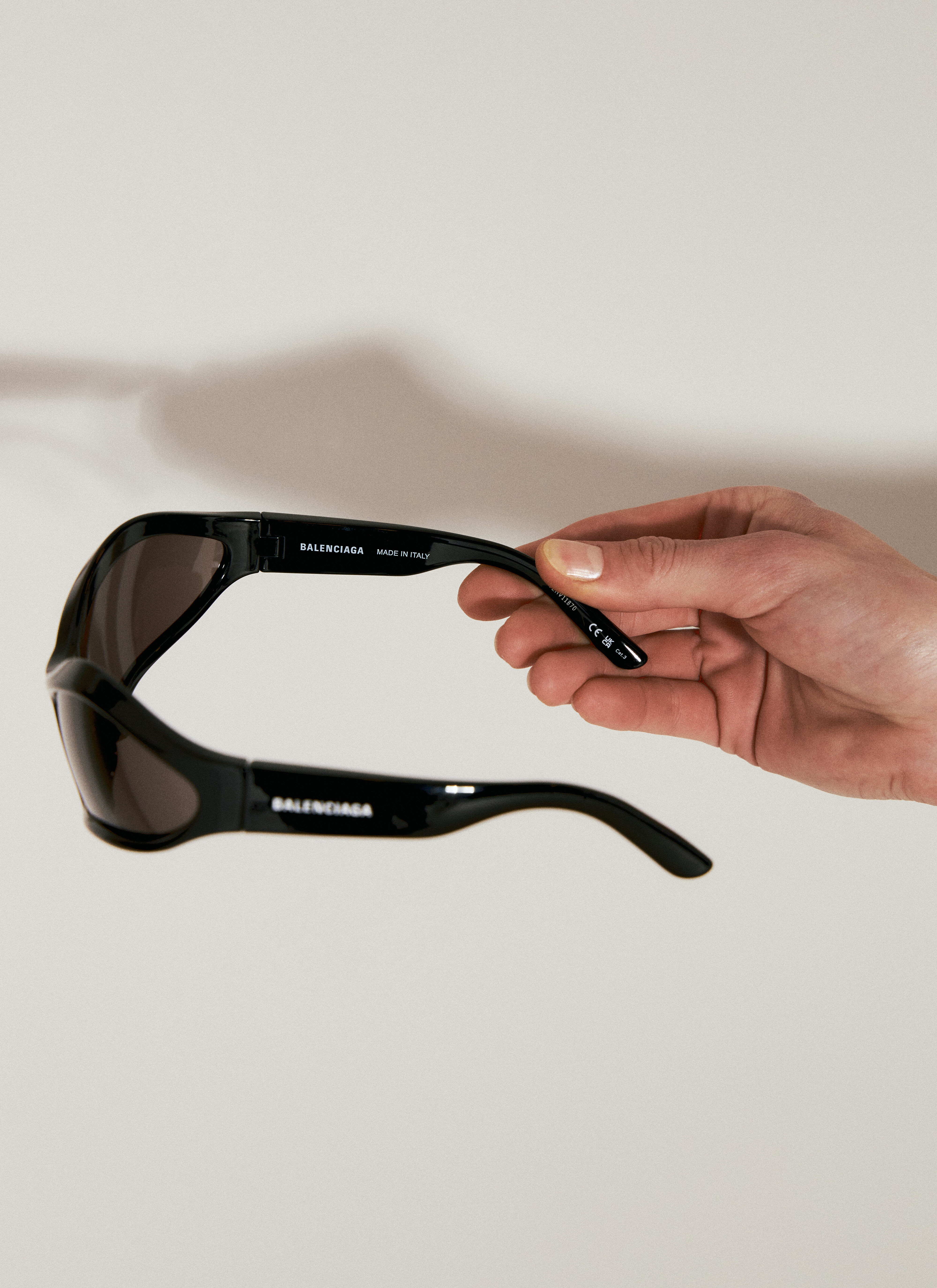 BALENCIAGA FENNEC OVAL サングラス ブラック Balenciaga Black Fennec Oval Sunglasses Balenciaga