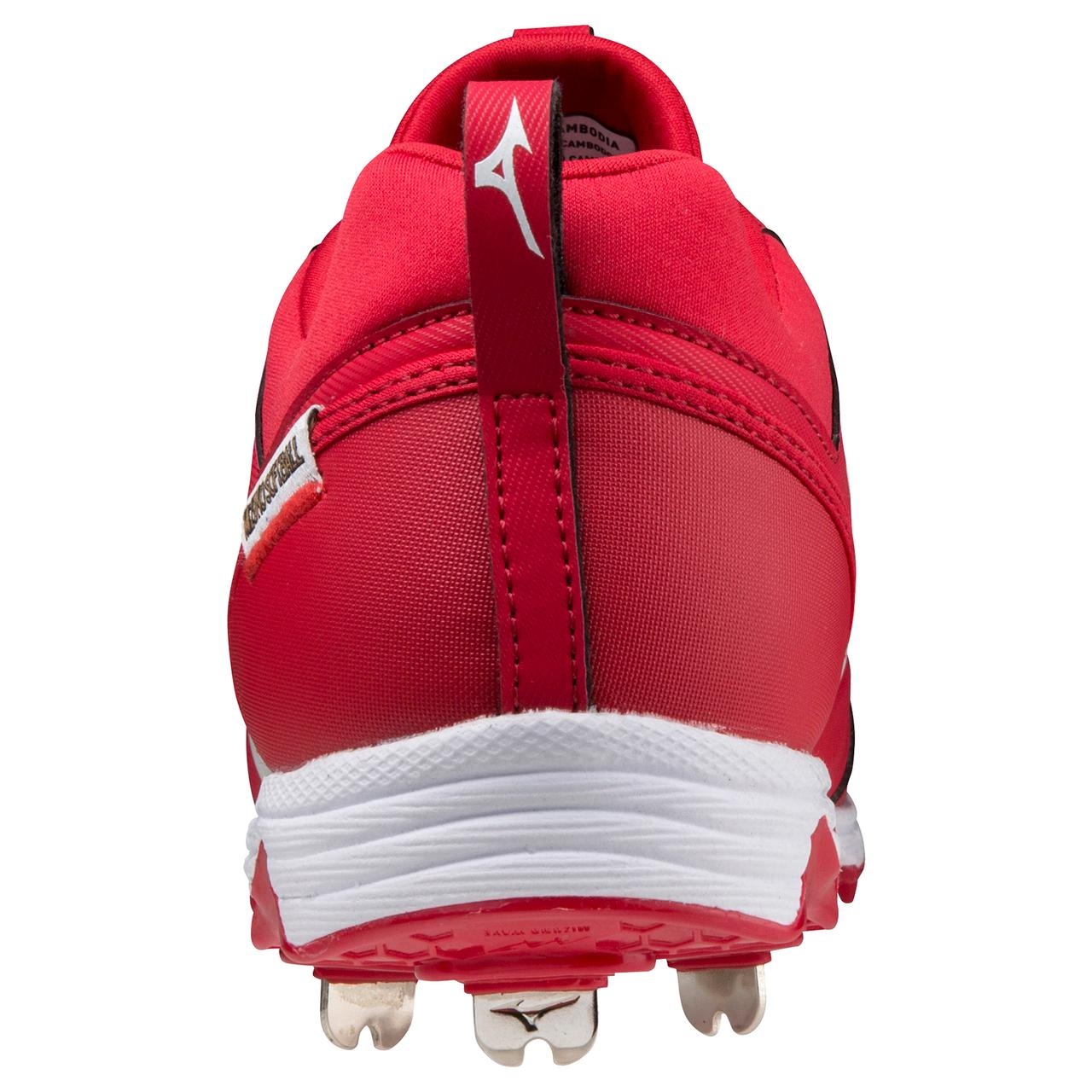 9-Spike Swift 7 Low Womens Metal Softball Cleat - 5