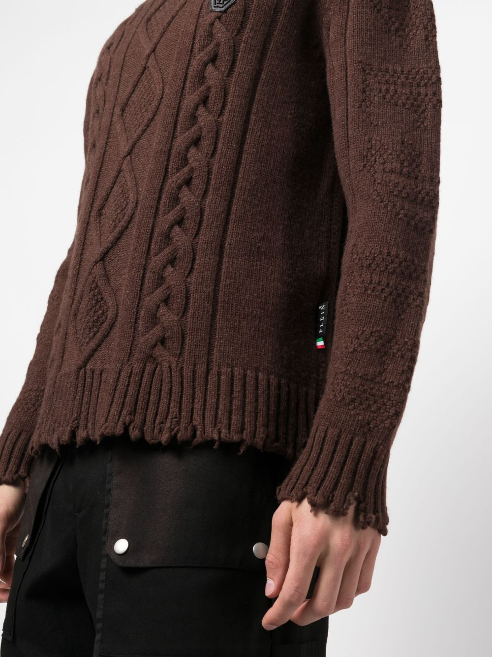 distressed cable-knit jumper - 5