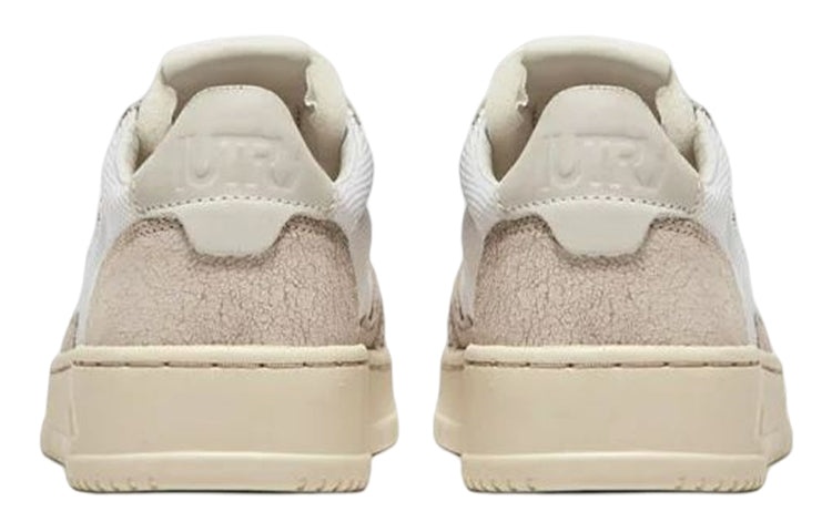 (WMNS) Autry Medalist Low 'Nabuk White' AULW-CN01 - 4
