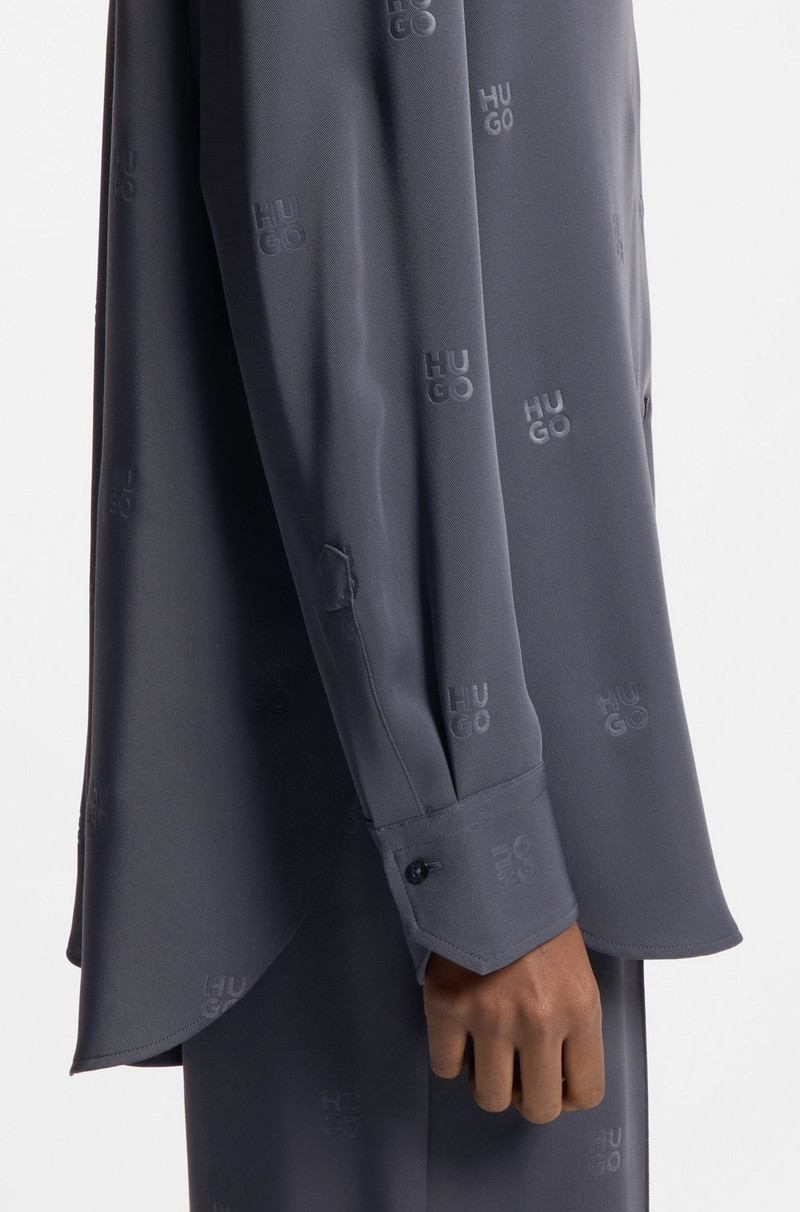 OVERSIZED-FIT BLOUSE WITH STACKED LOGOS 6