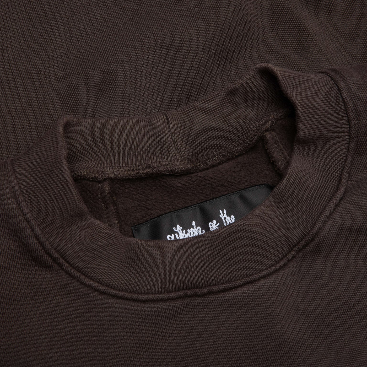 INRI CVA CREWNECK - MONK BROWN - 3