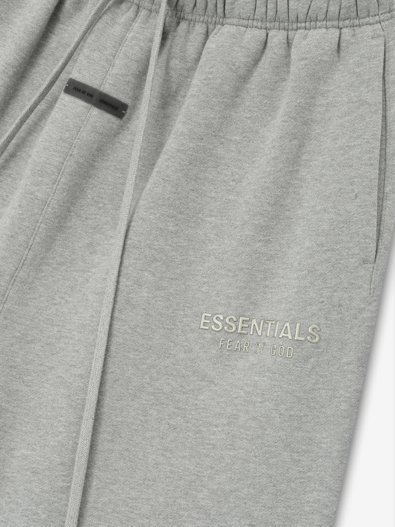 ESSENTIALS Womens Classic Fleece Sweatpant outlook
