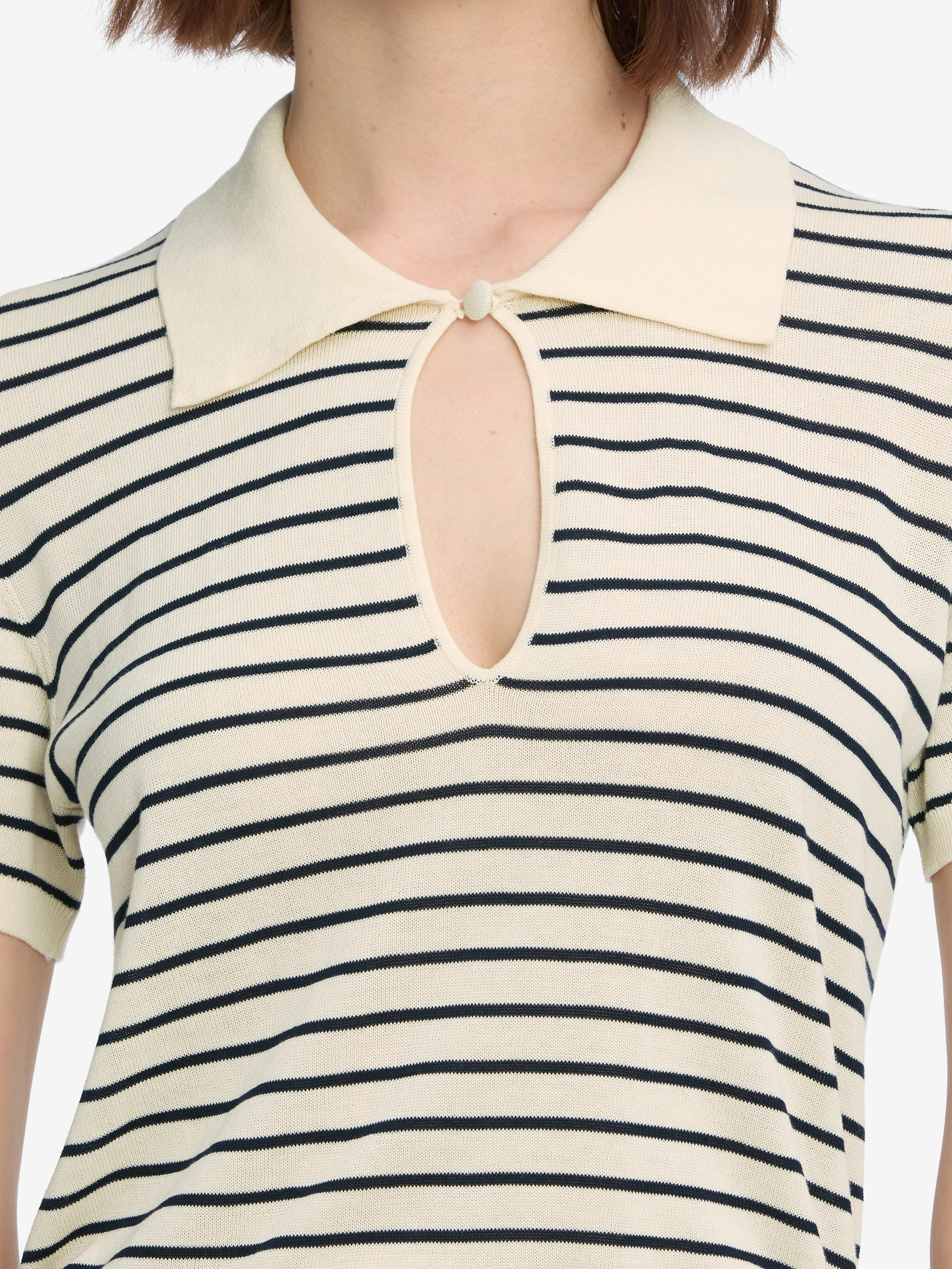 The Keyhole Polo in Cream Multi - 4