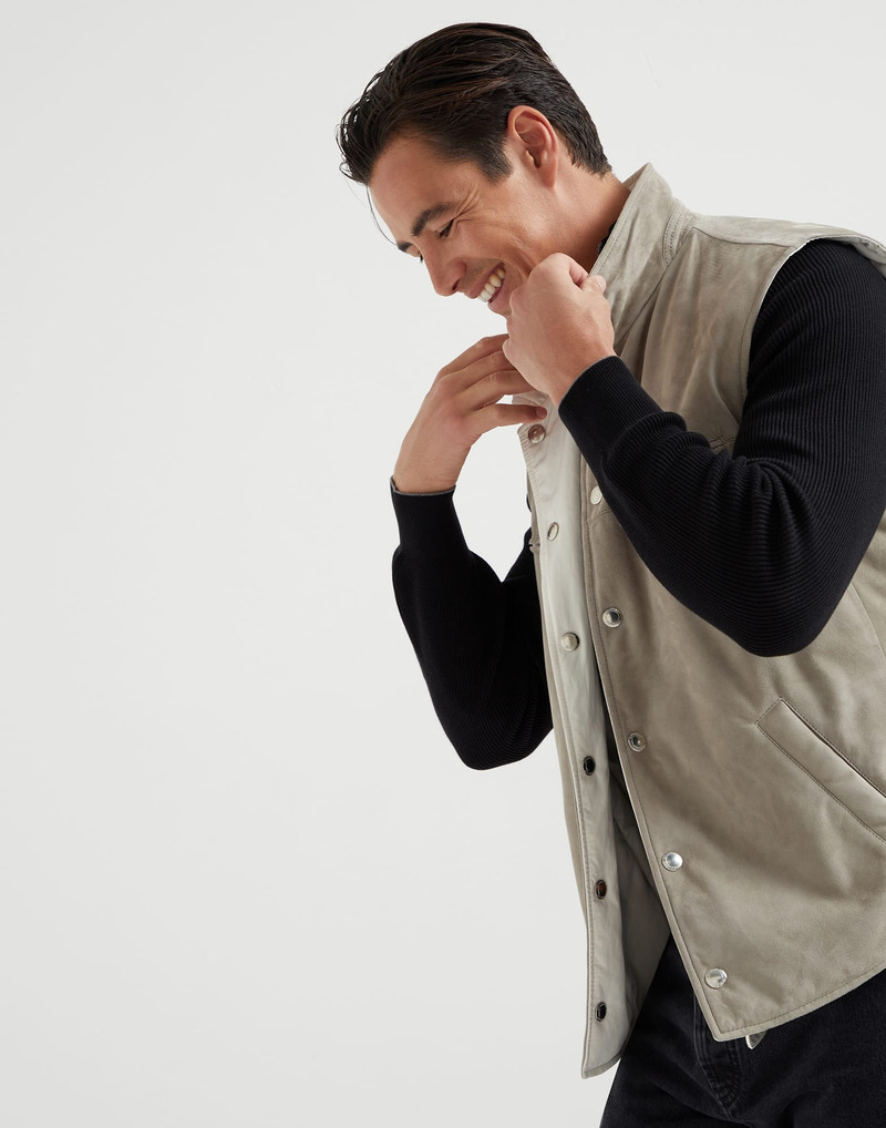 Suede reversible vest with Thermore® padding 4