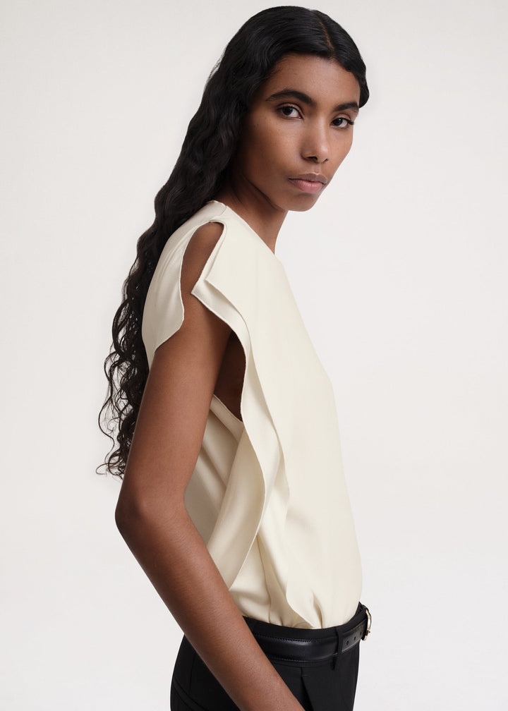 Side-drape crepe top macadamia - 5