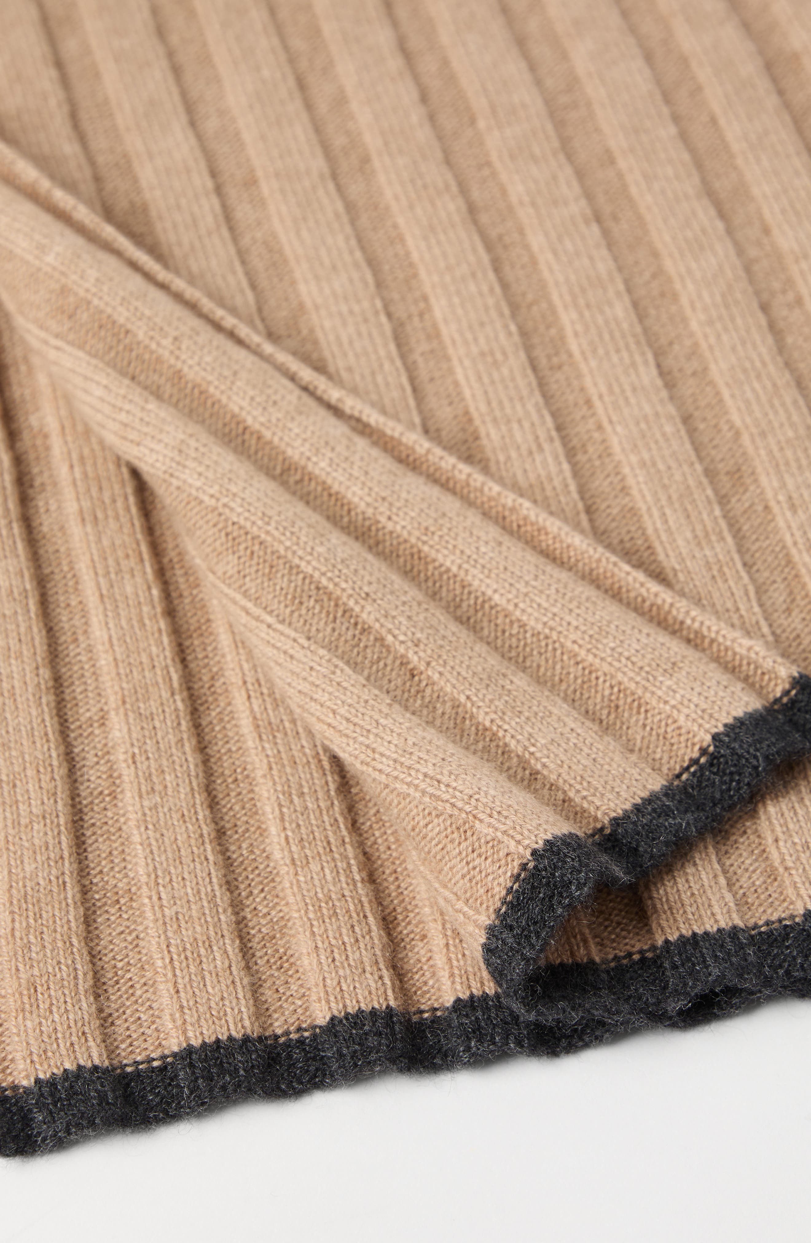Brunello Cucinelli Cashmere scarf in Camel at Nordstrom - 4