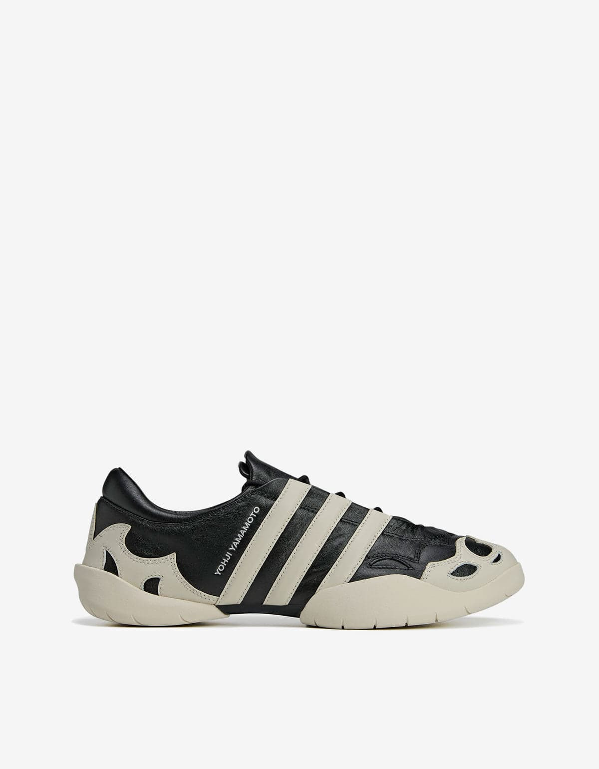 Y-3 Black Regu 2002 Trainers - 2
