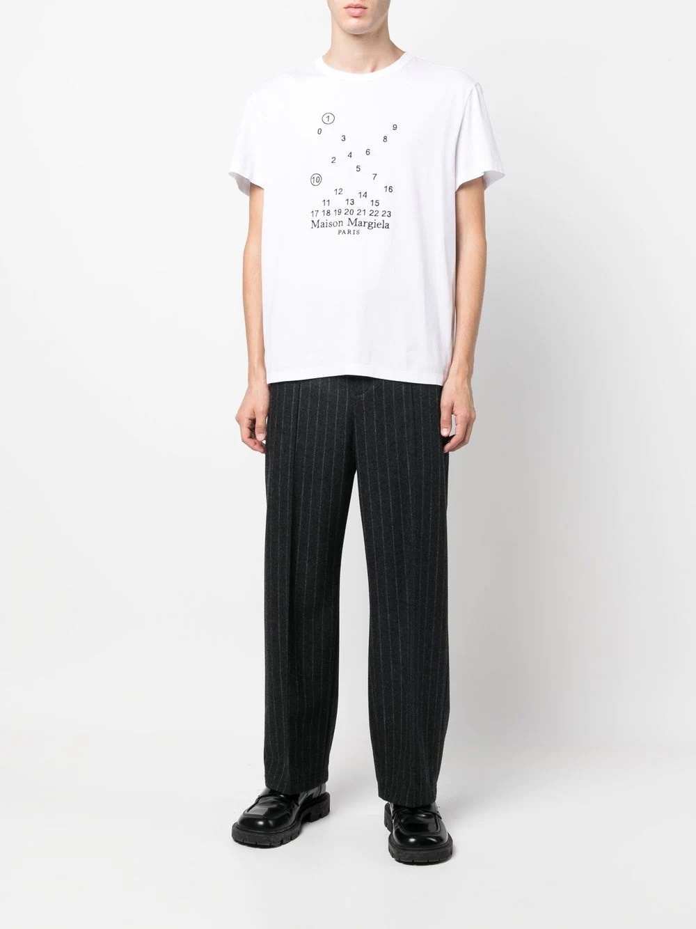 graphic-print short-sleeve T-shirt - 2