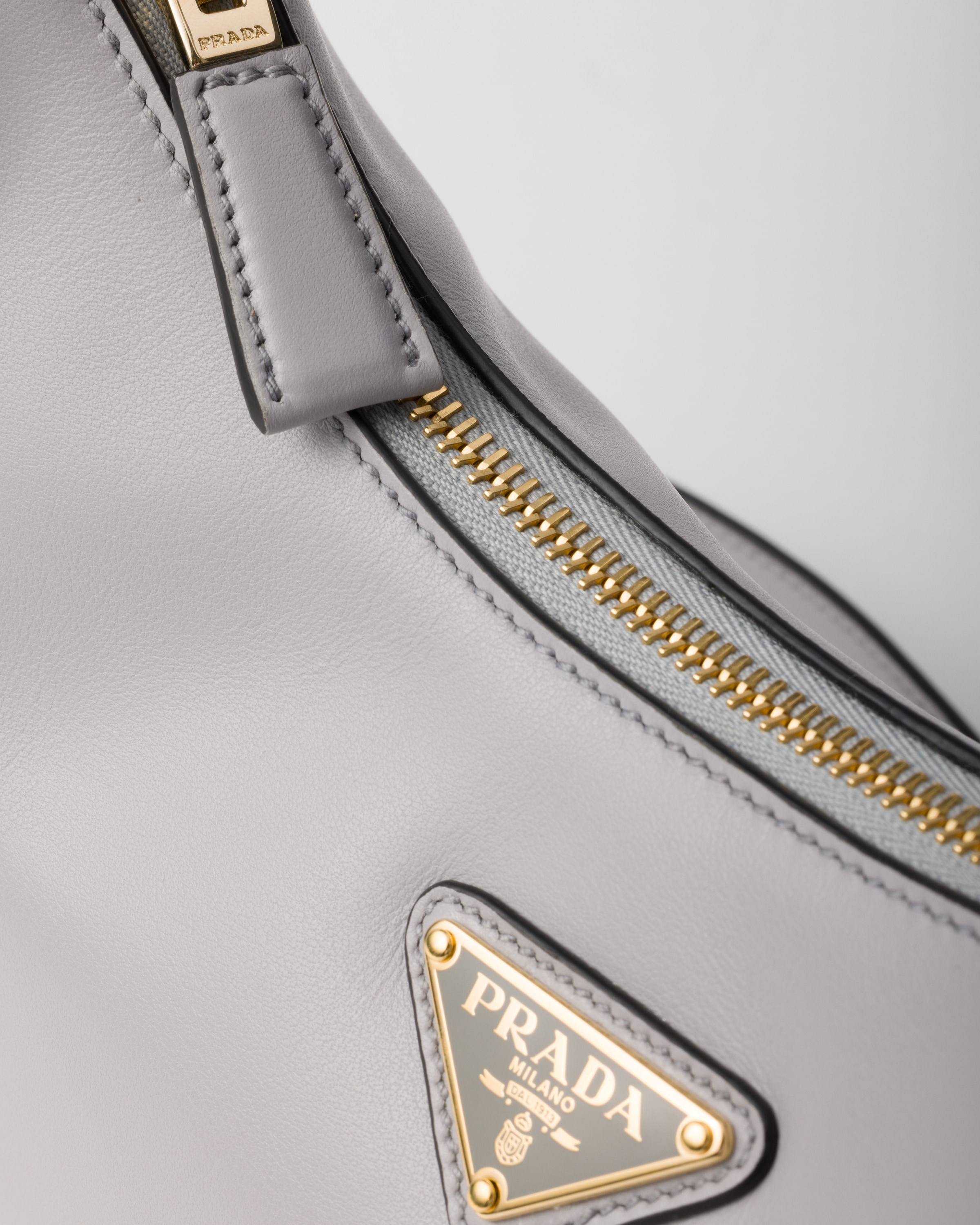 Prada Arqué leather shoulder bag - 7