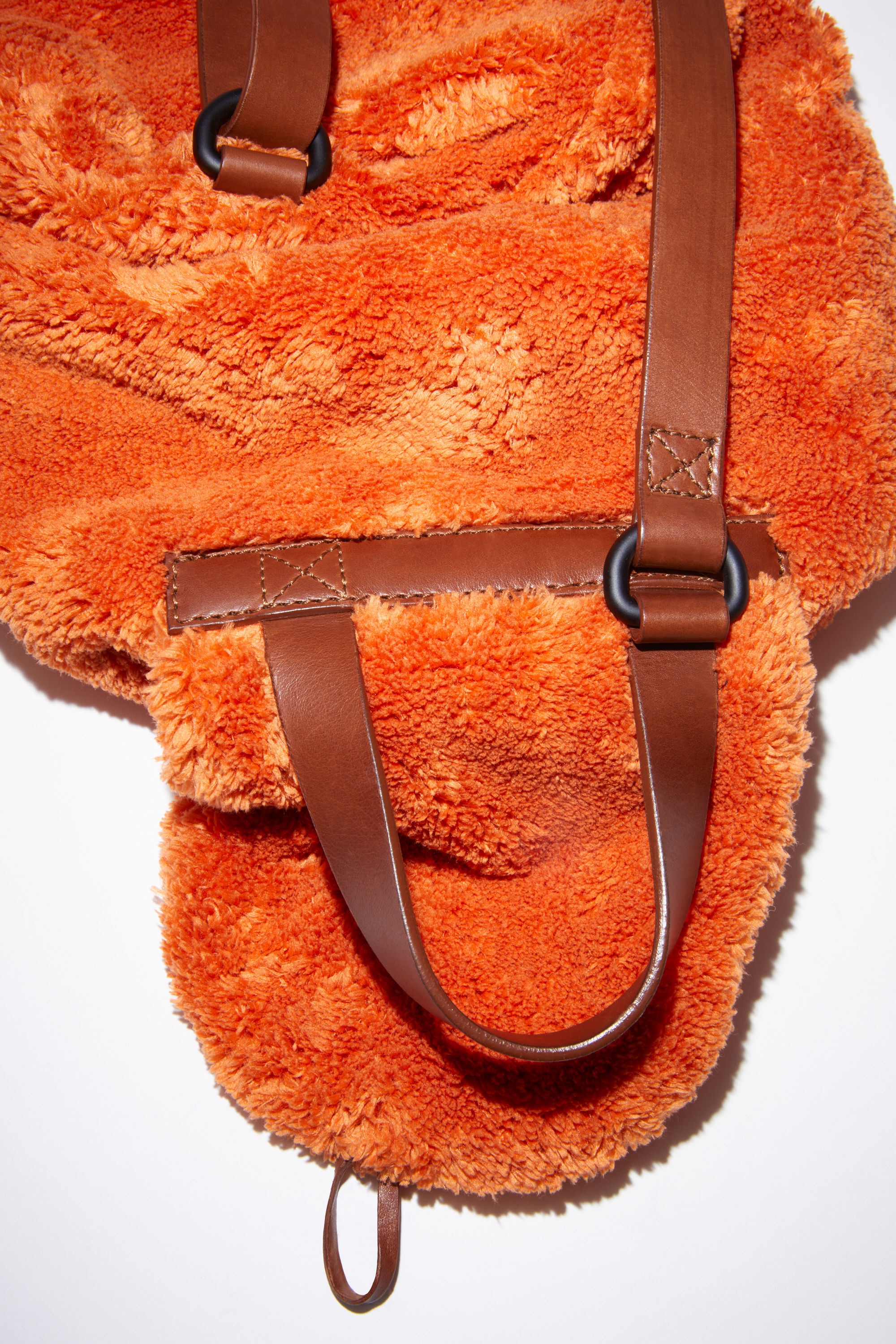 Furry fleece backpack - Orange - 6